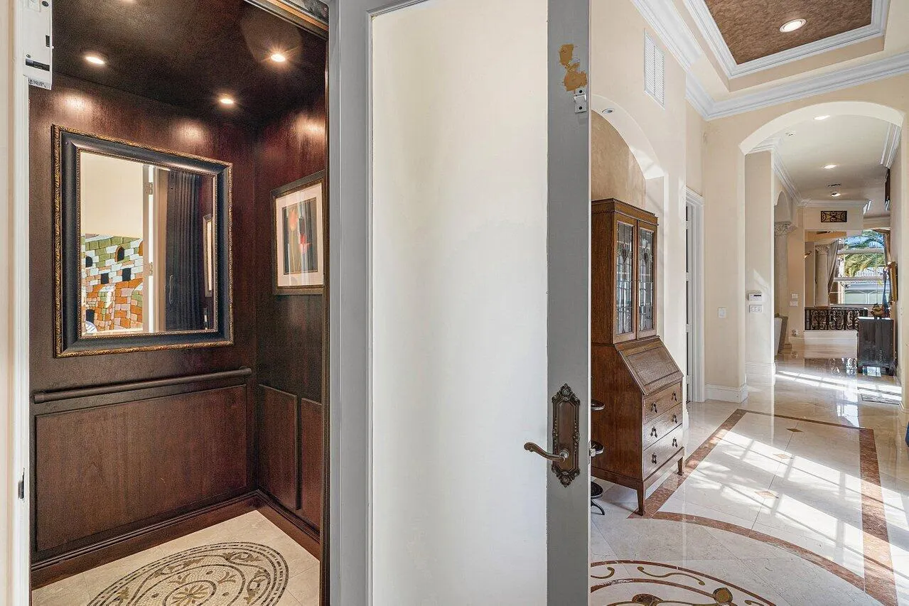16519 Senterra Drive
