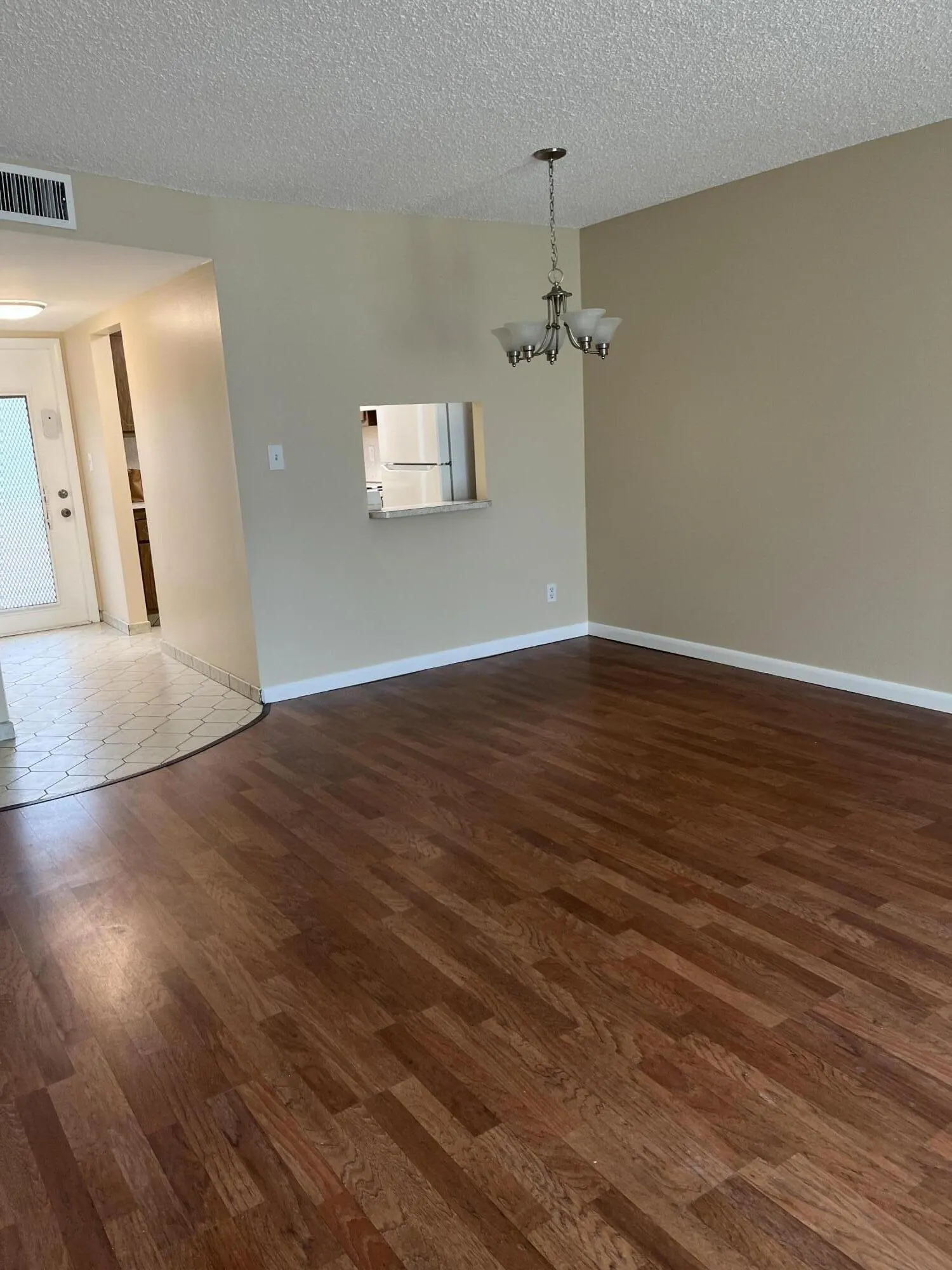 2600 Sunrise Lakes Drive W #204
