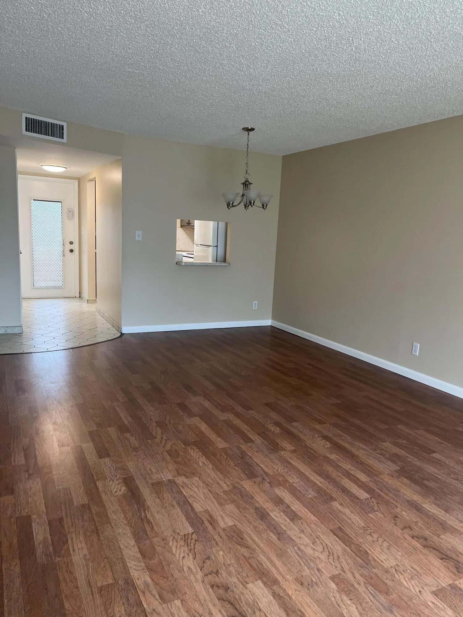 2600 Sunrise Lakes Drive W #204