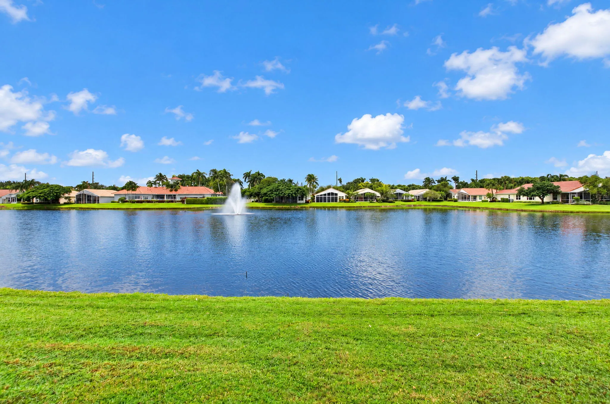10410 UTOPIA Circle E