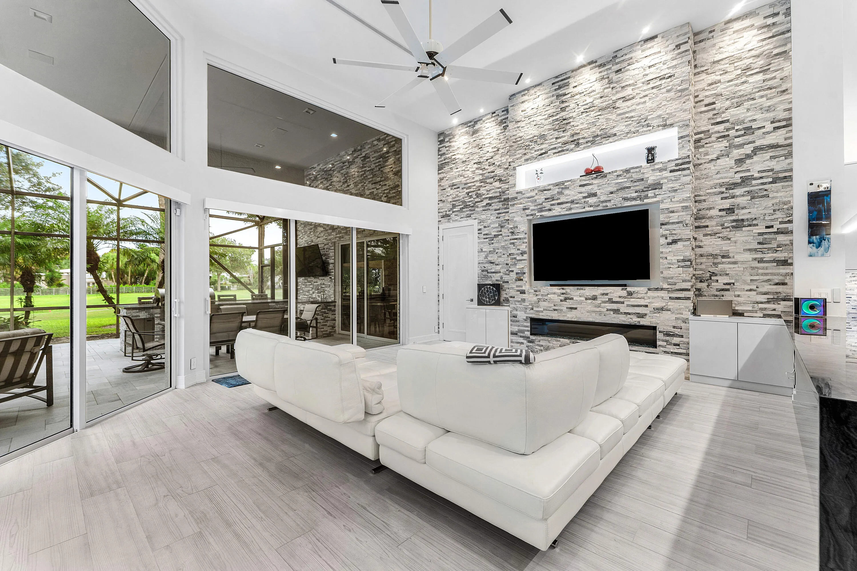 58 SAINT GEORGE Place