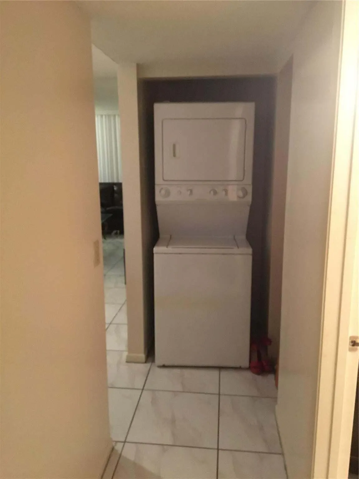 207 LAKE POINTE Drive #102