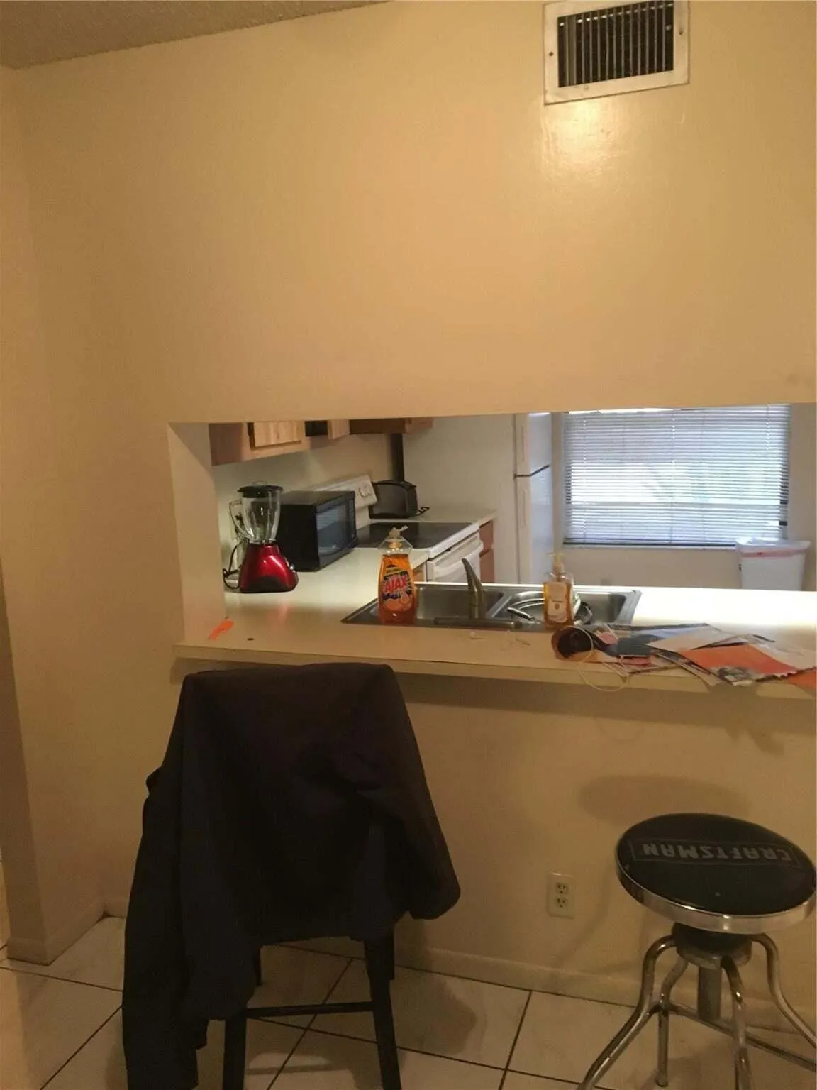 207 LAKE POINTE Drive #102