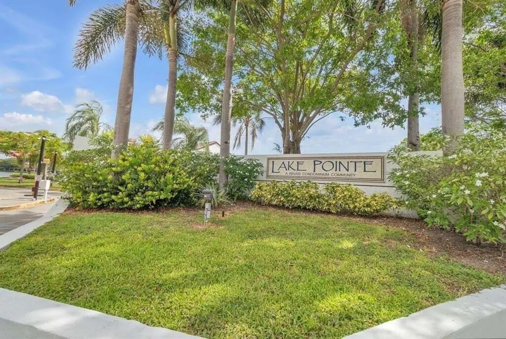 207 LAKE POINTE Drive #102