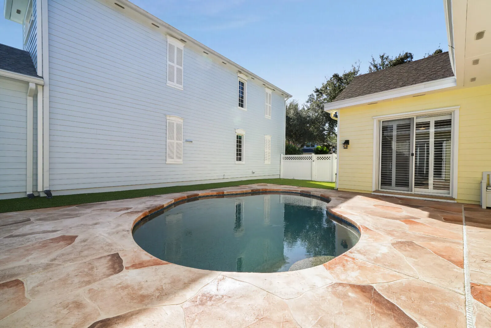 214 MARLBERRY Circle