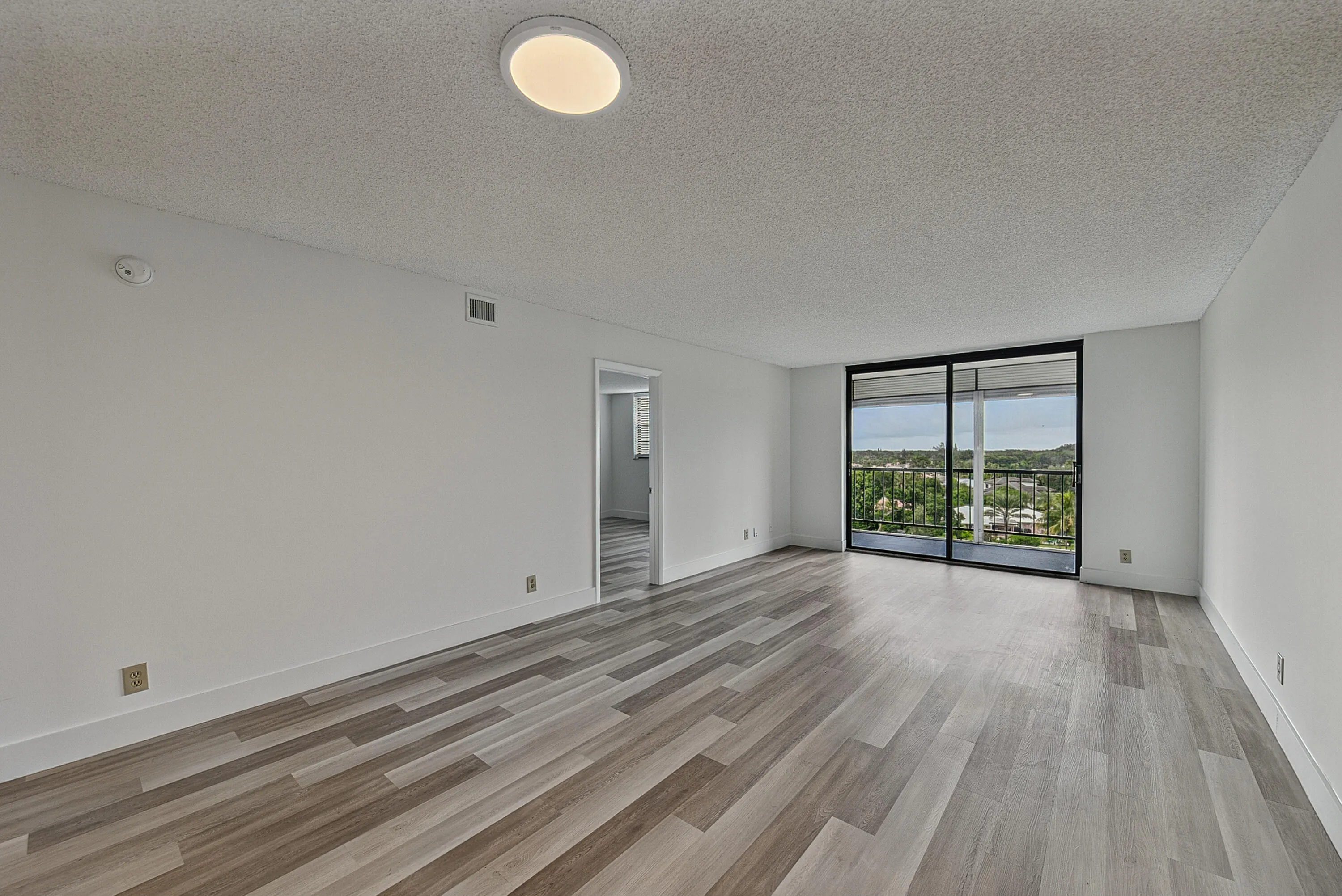 2430 DEER CREEK COUNTRY CLUB Boulevard #704-2