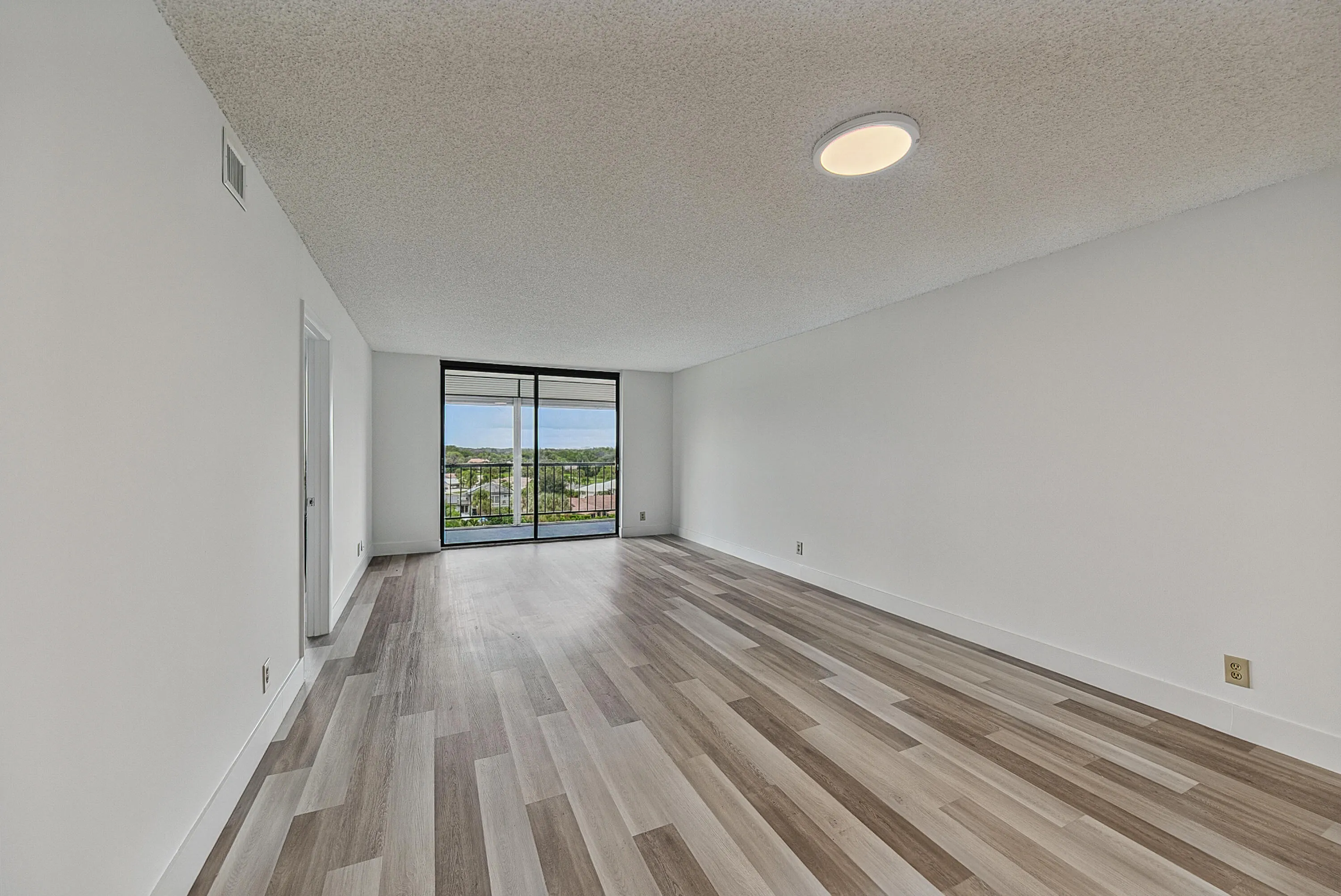 2430 DEER CREEK COUNTRY CLUB Boulevard #704-2