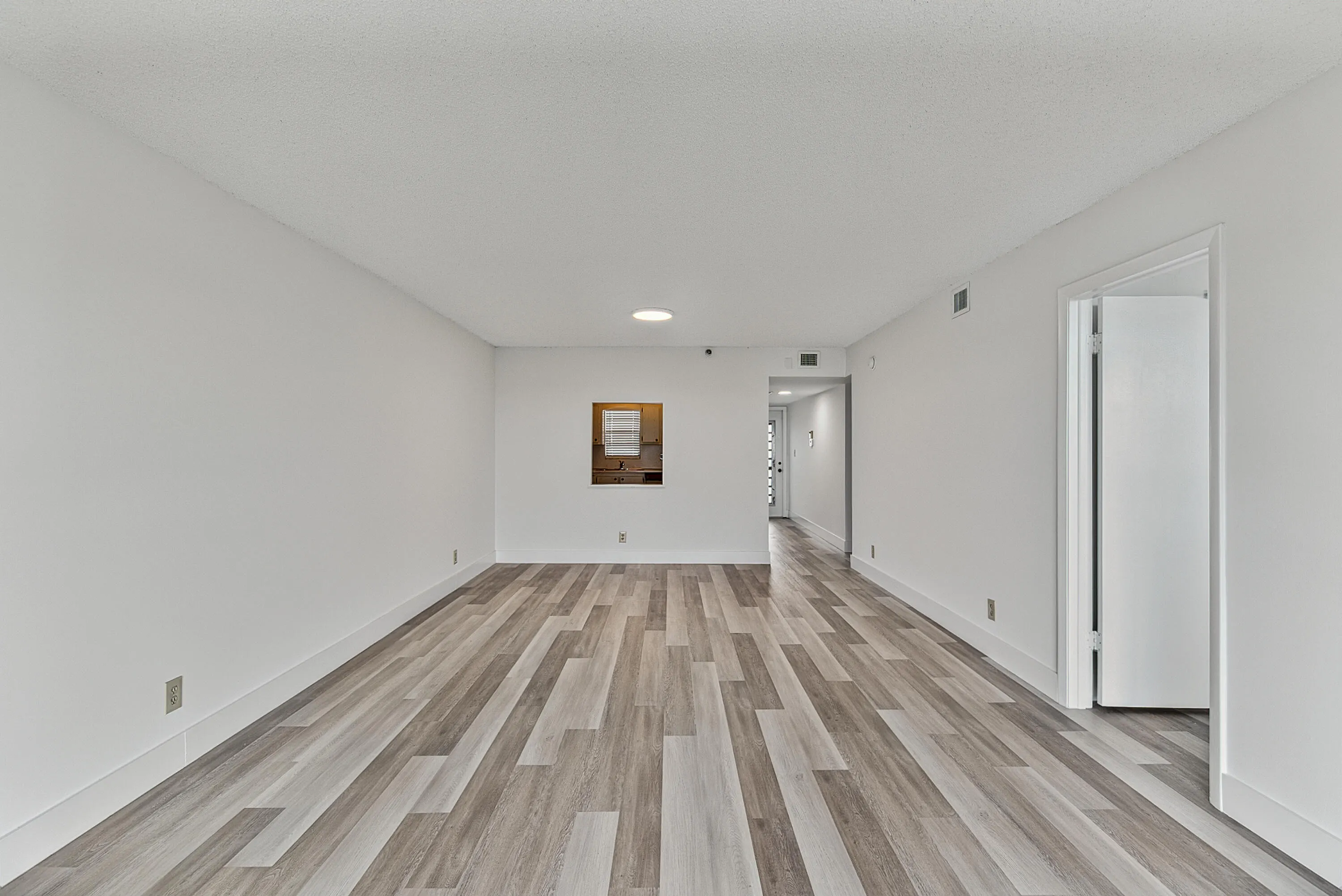 2430 DEER CREEK COUNTRY CLUB Boulevard #704-2