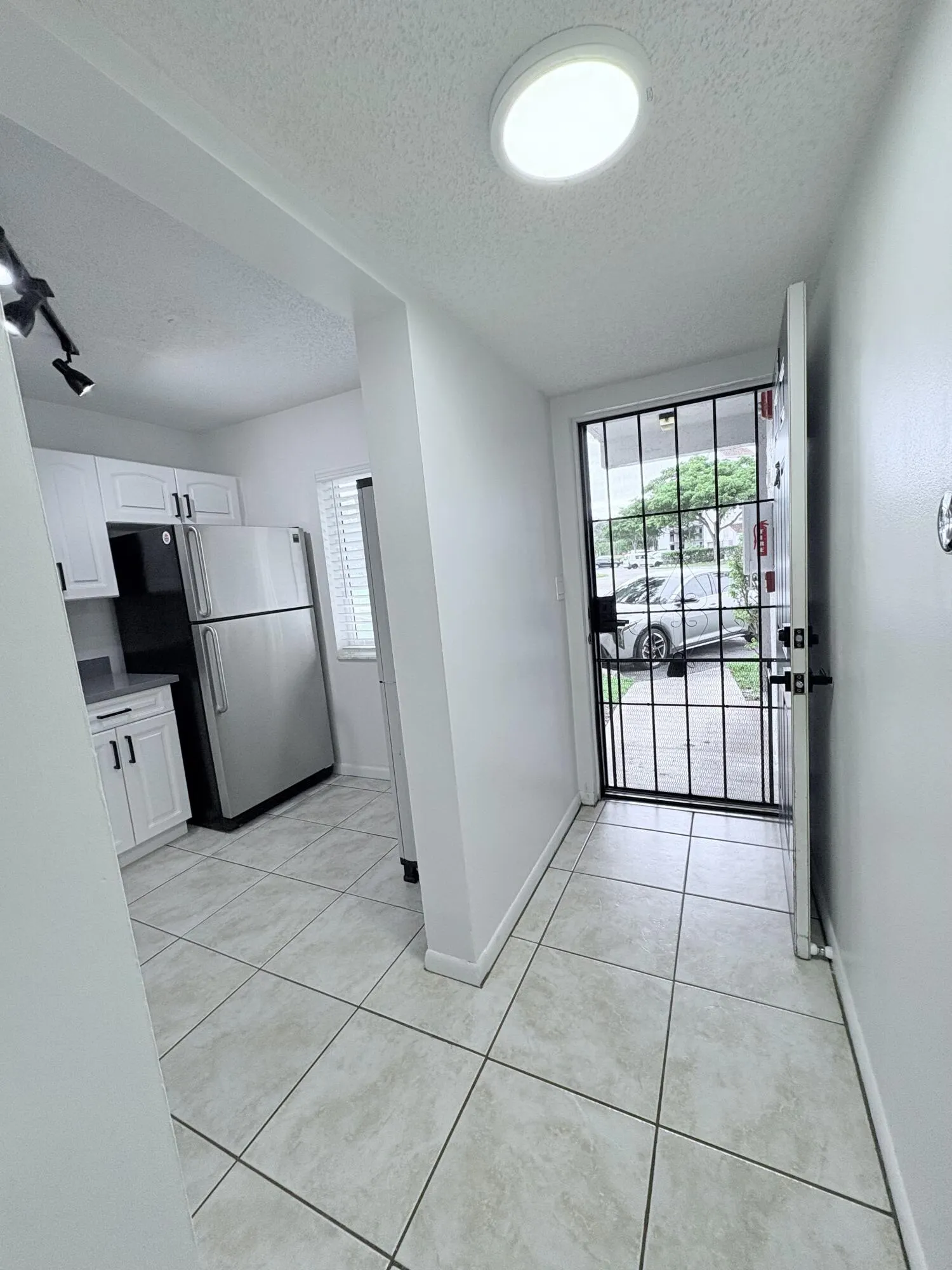 8720 N SHERMAN Circle #101