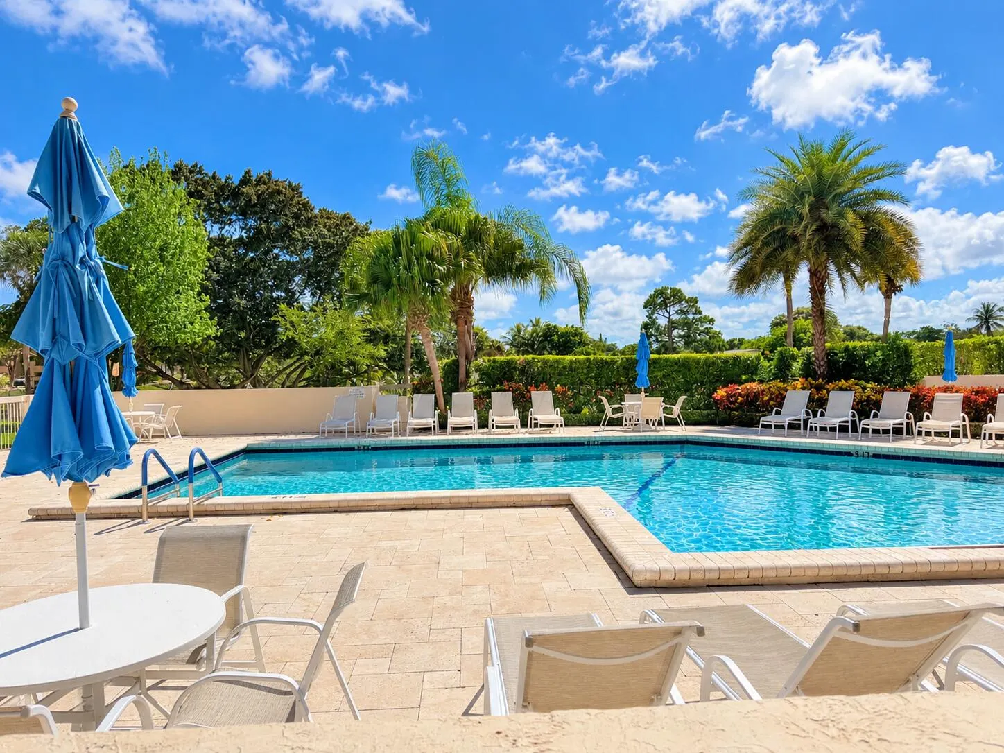 23379 Water Circle