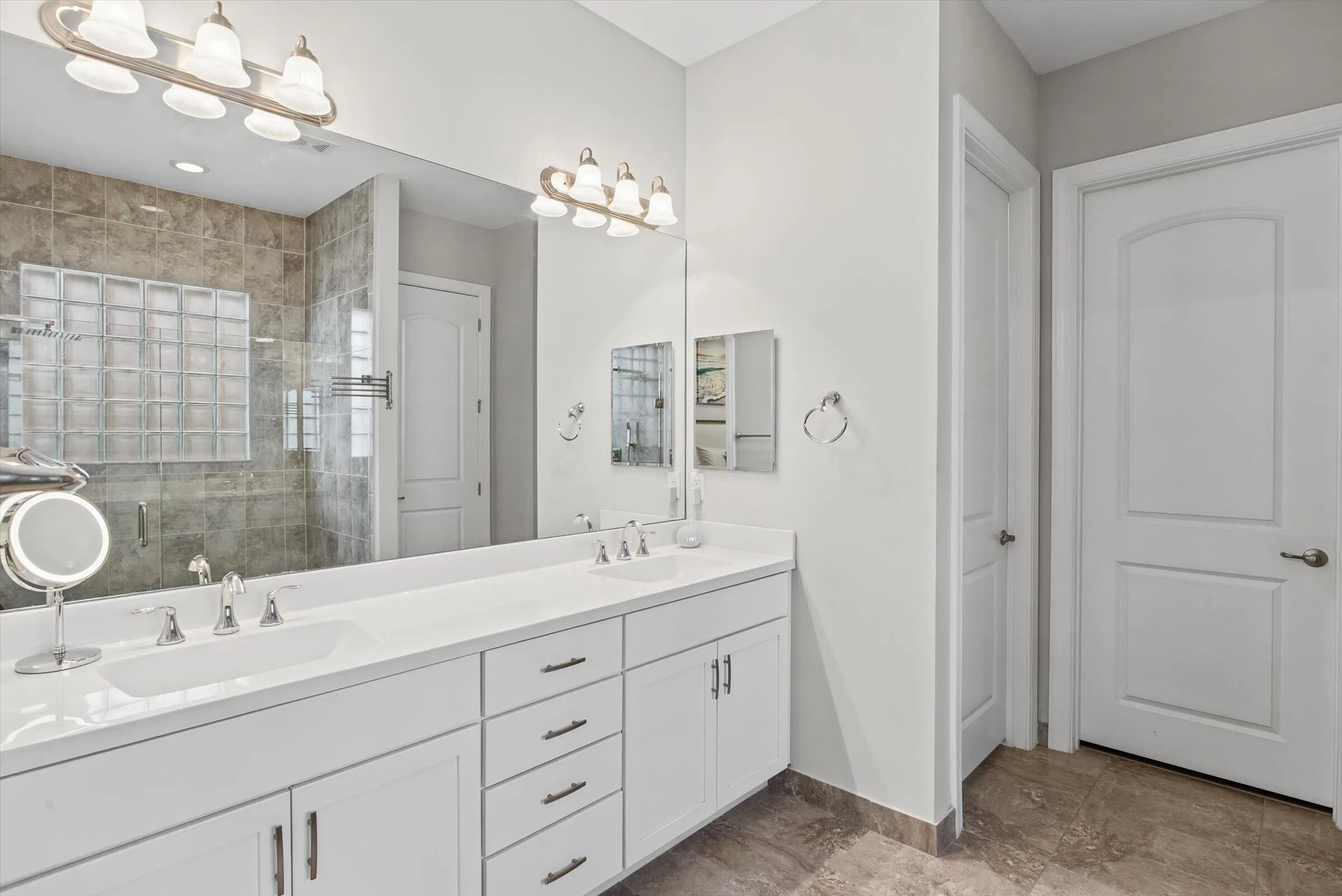 9074 NW 39TH Street