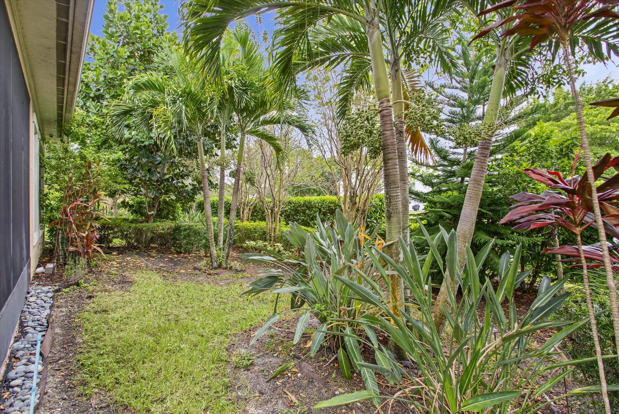 9074 NW 39TH Street