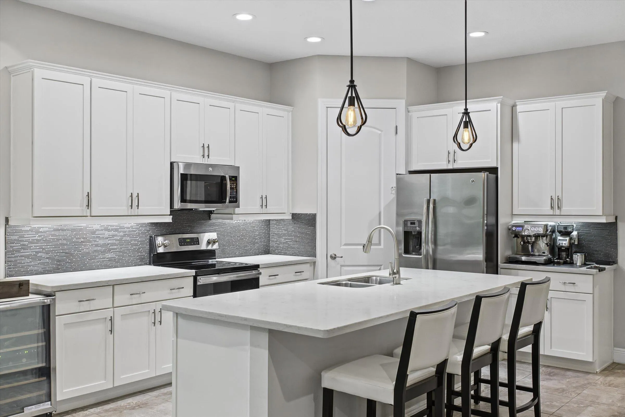 9074 NW 39TH Street