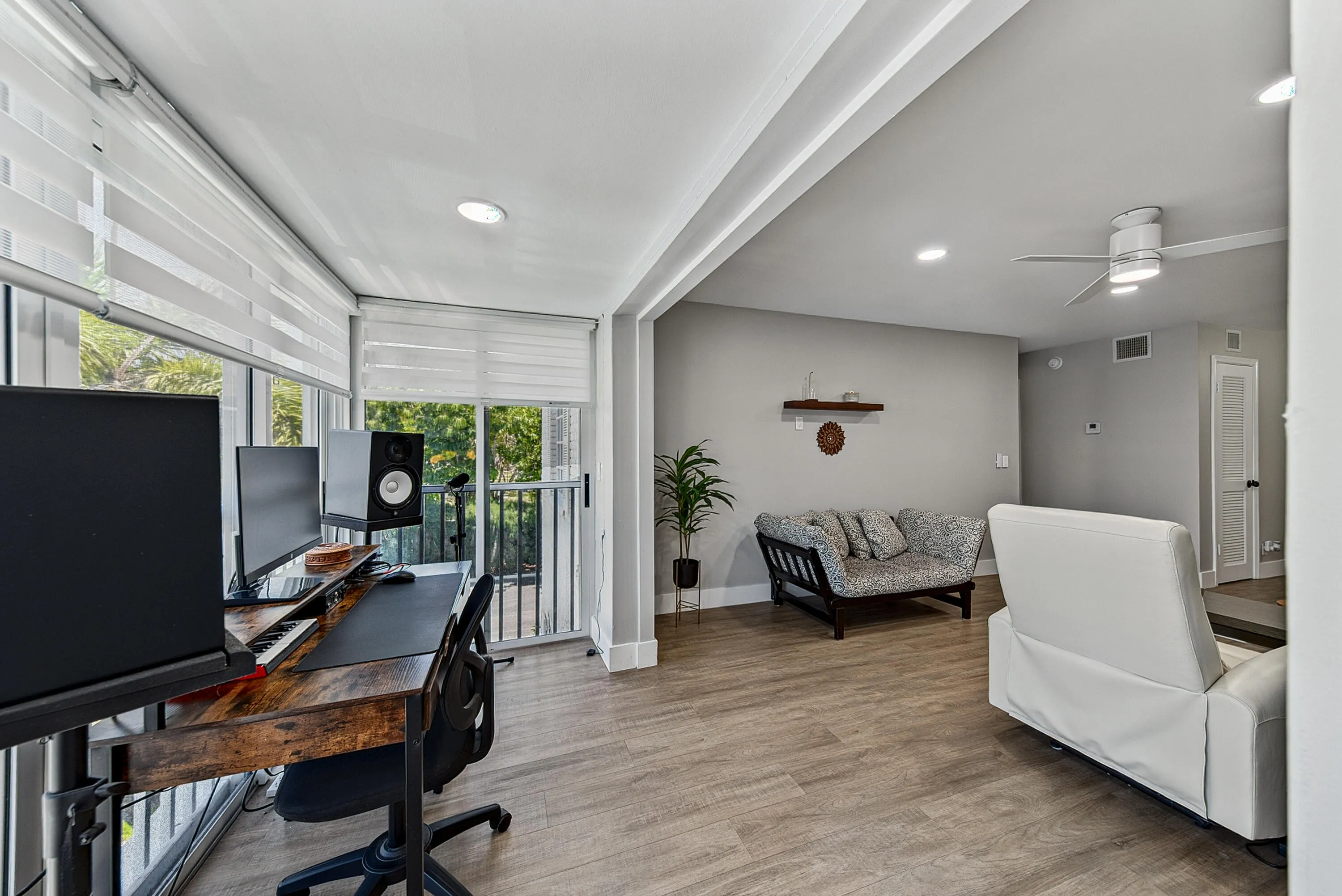 6457 BAY CLUB Drive #3