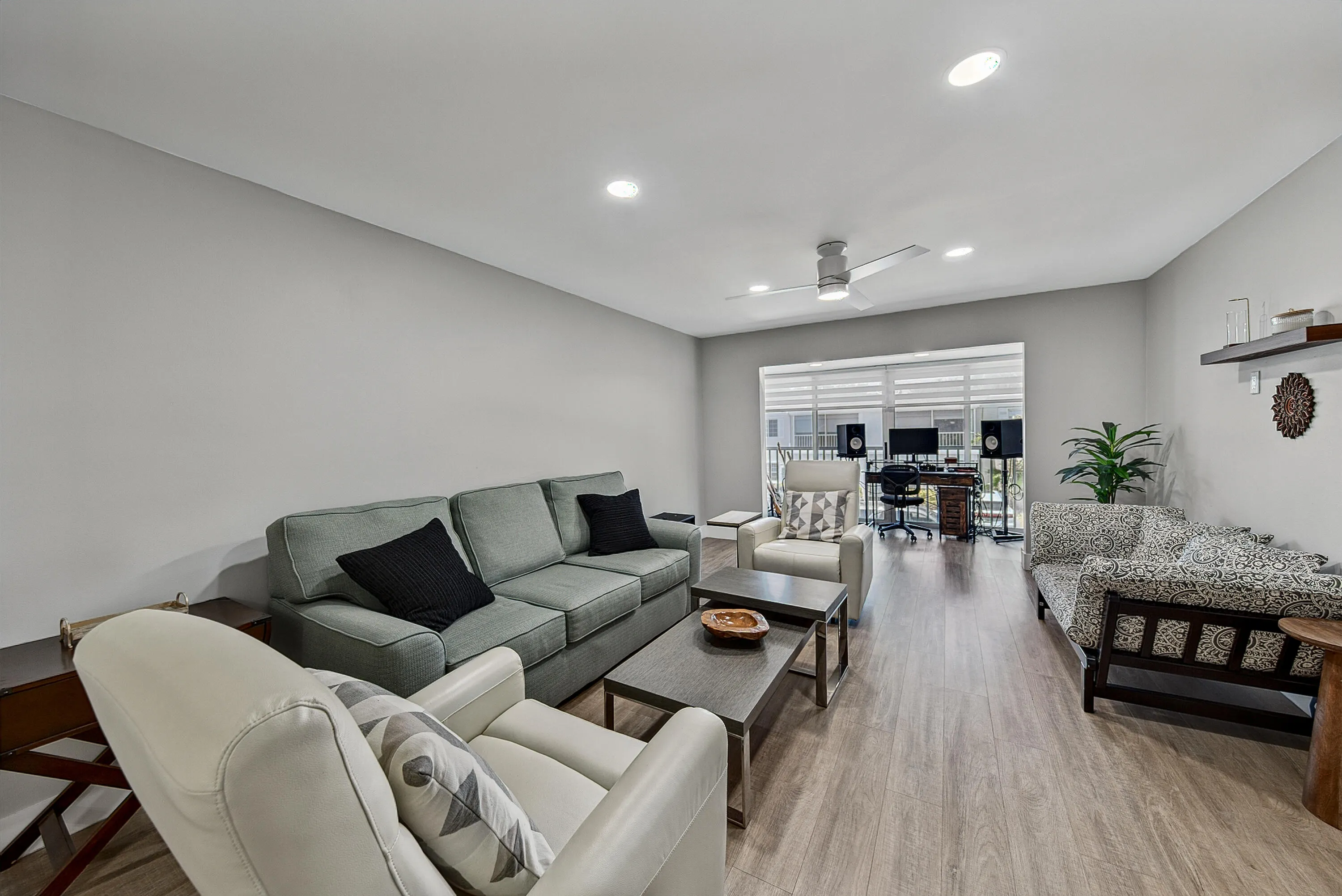 6457 BAY CLUB Drive #3