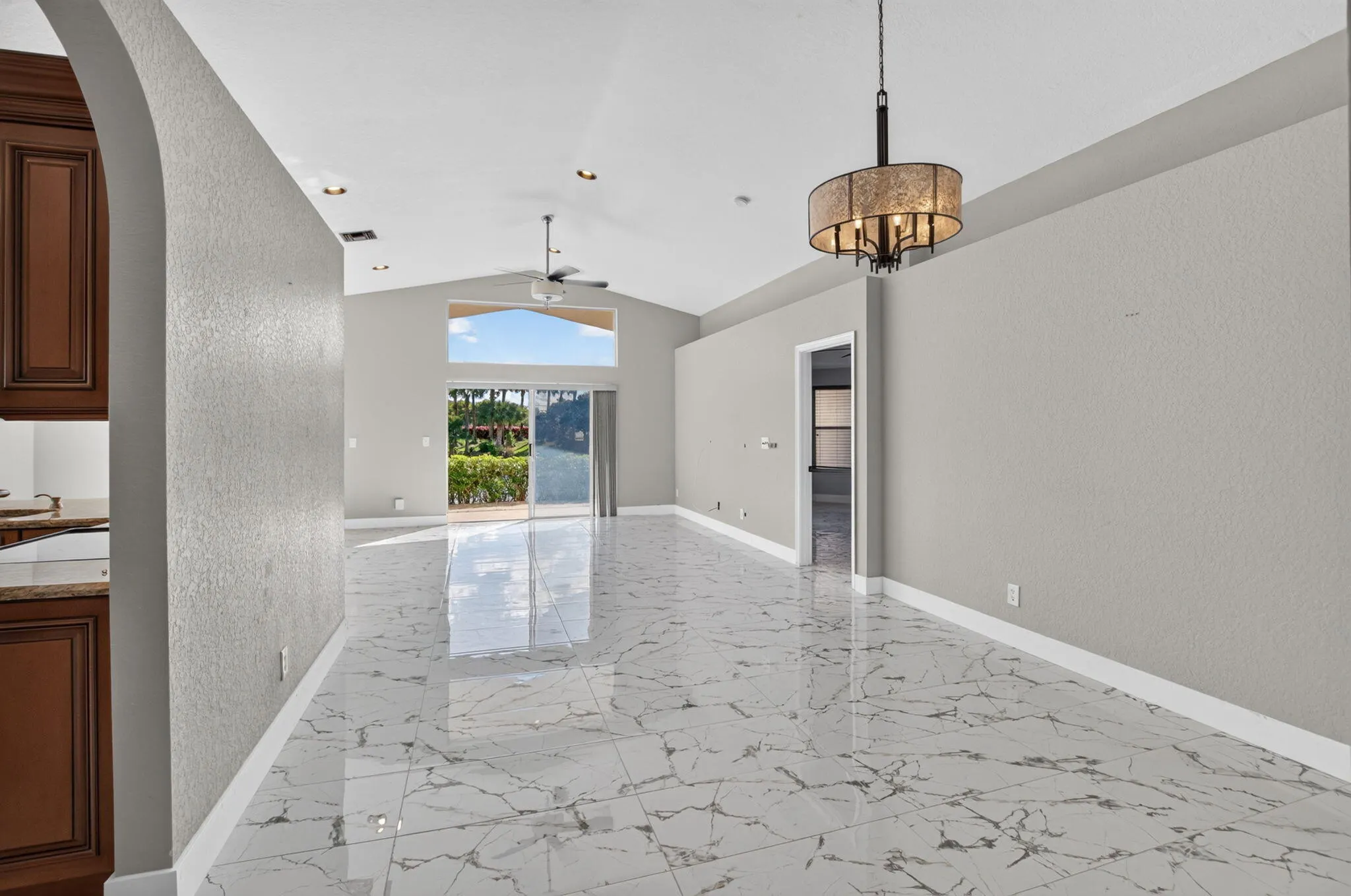 8186 White Rock Circle
