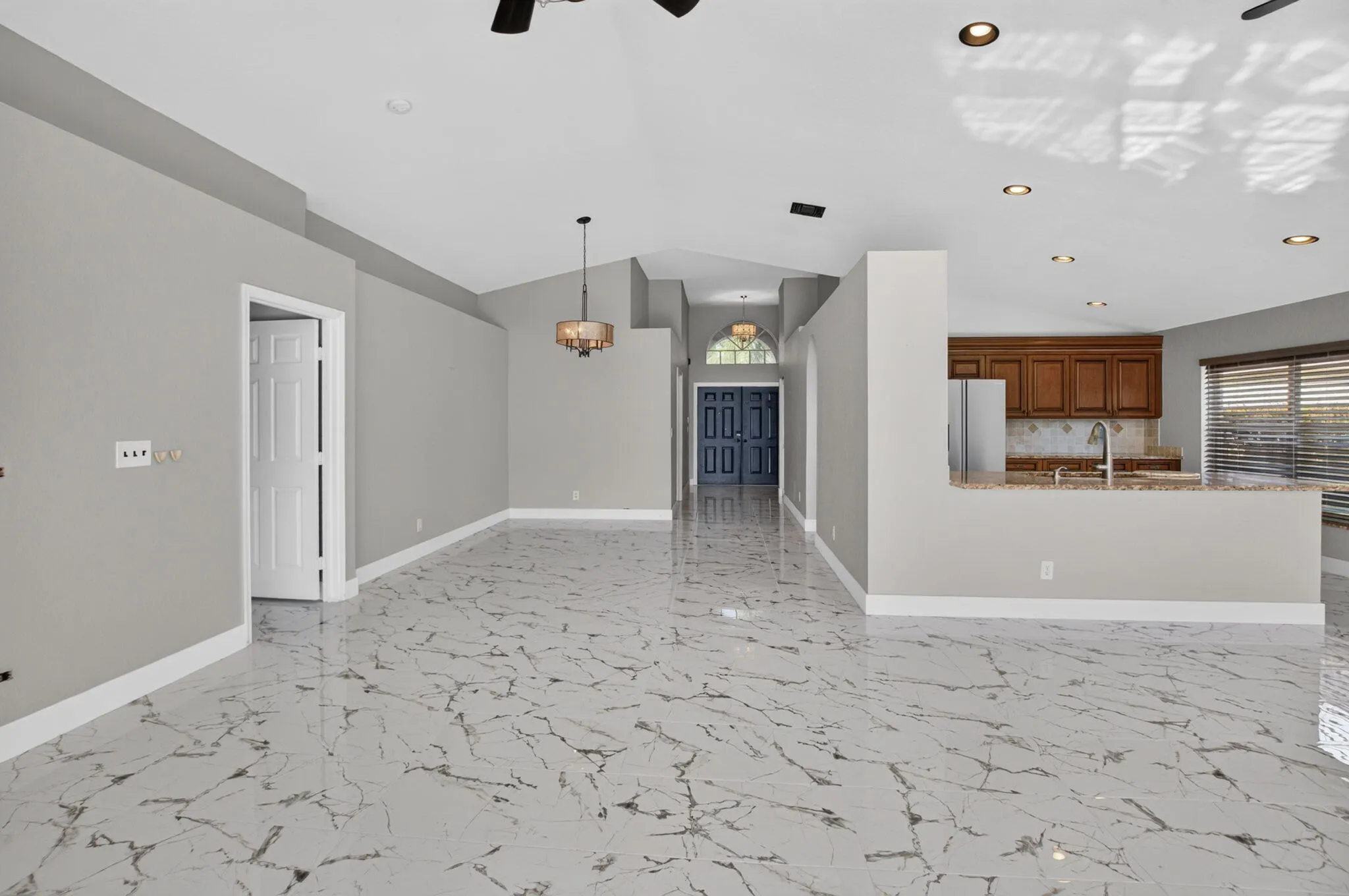 8186 White Rock Circle