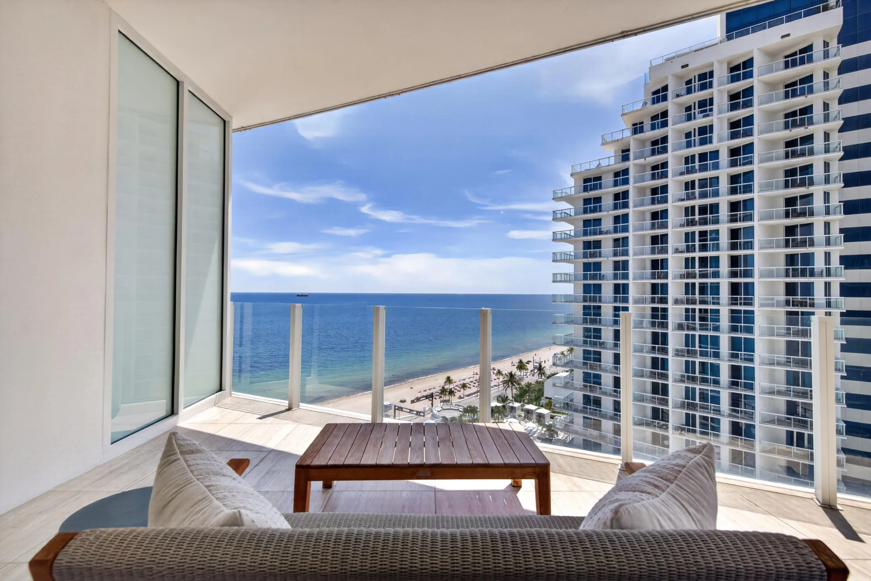 525 N FORT LAUDERDALE BEACH Boulevard #1405