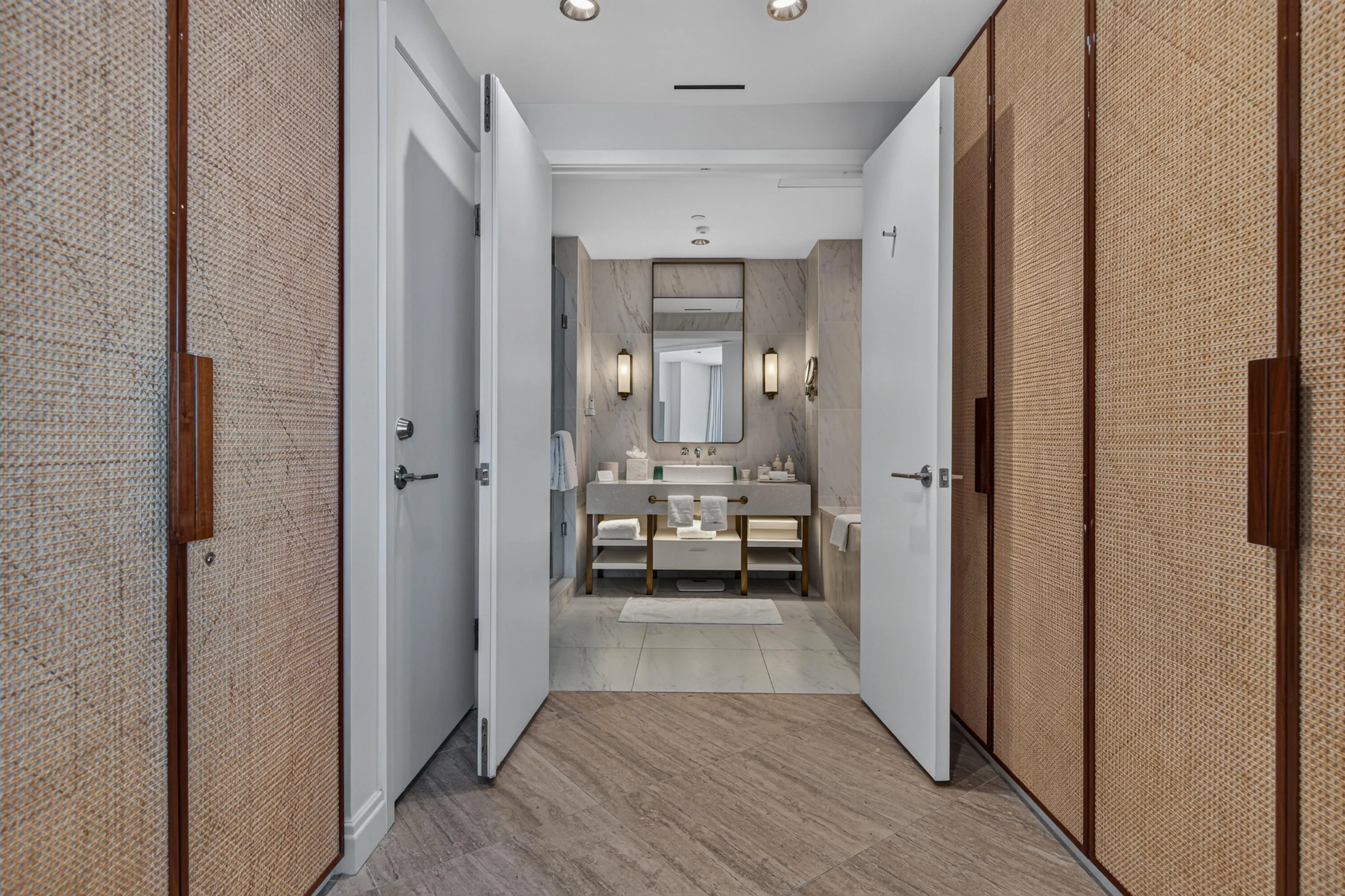 525 N FORT LAUDERDALE BEACH Boulevard #1405