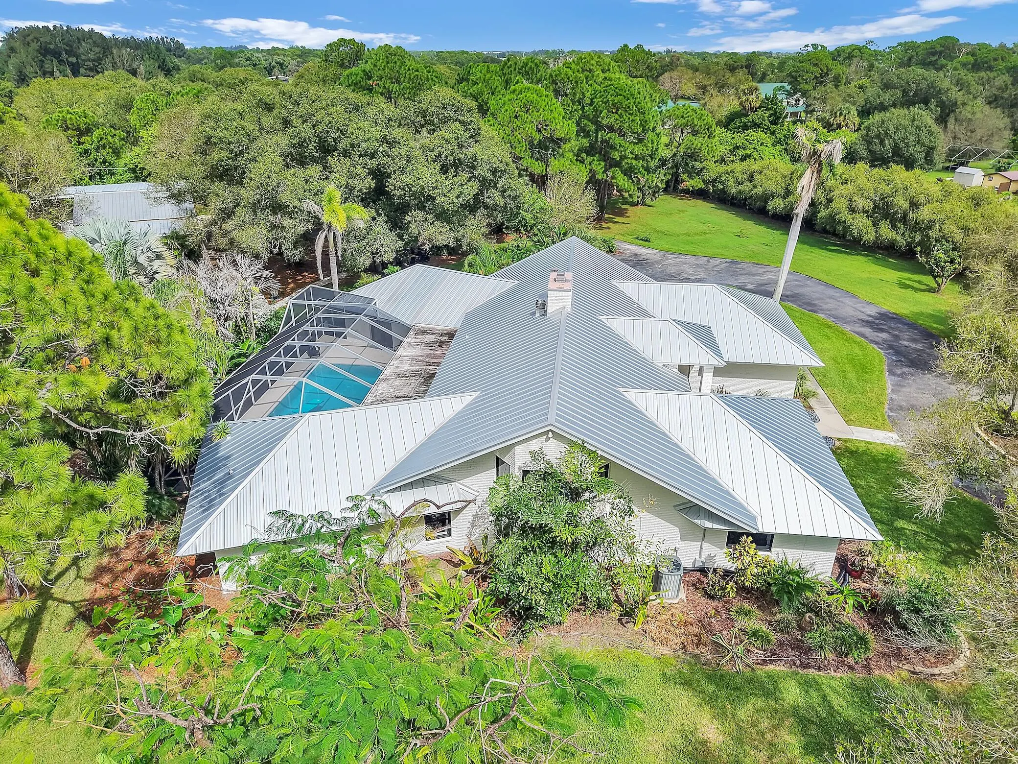 8850 HIDDEN PINES Road