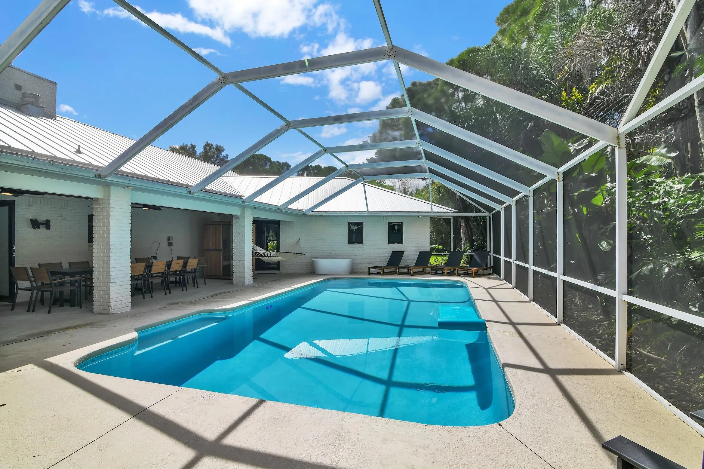 8850 HIDDEN PINES Road
