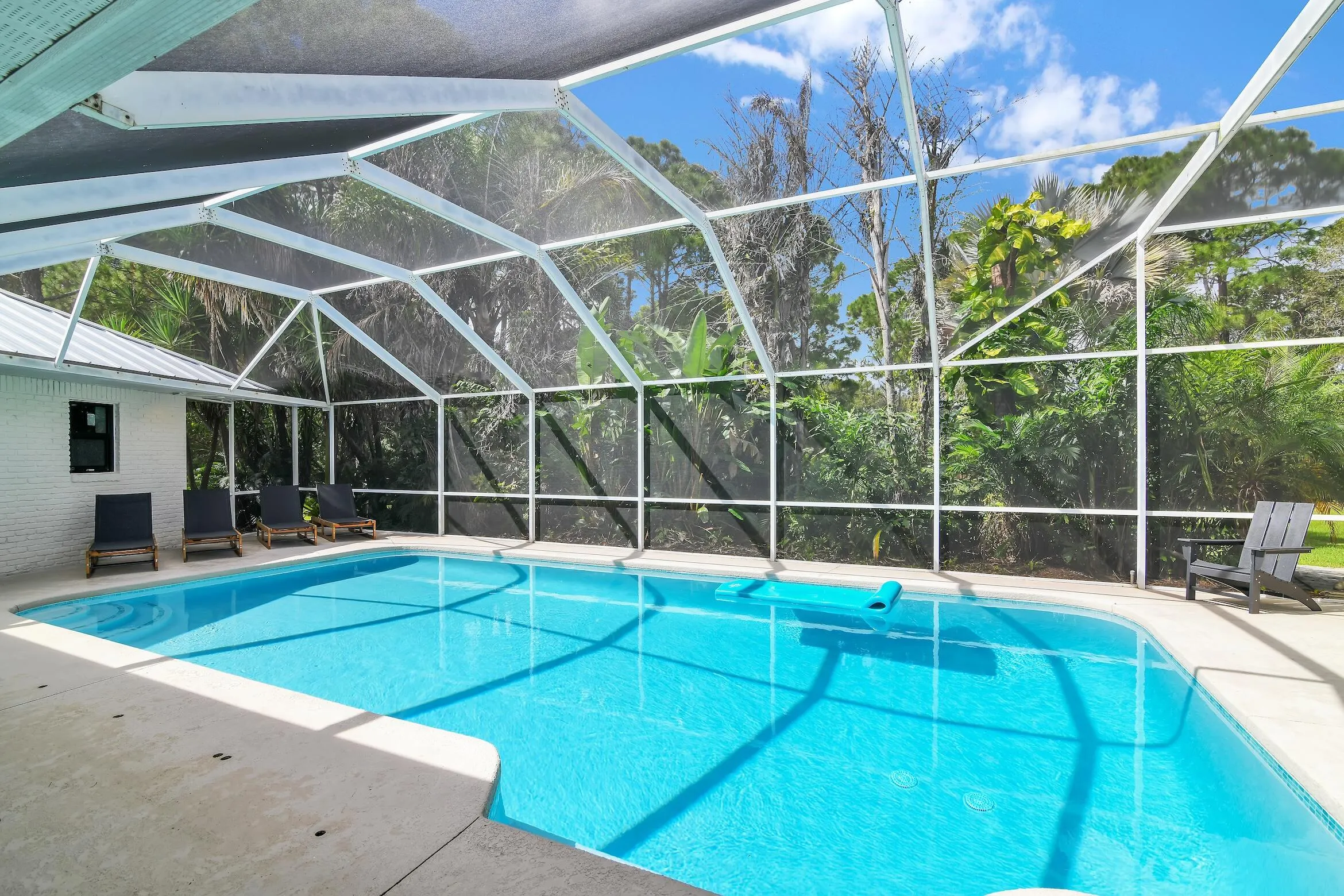 8850 HIDDEN PINES Road