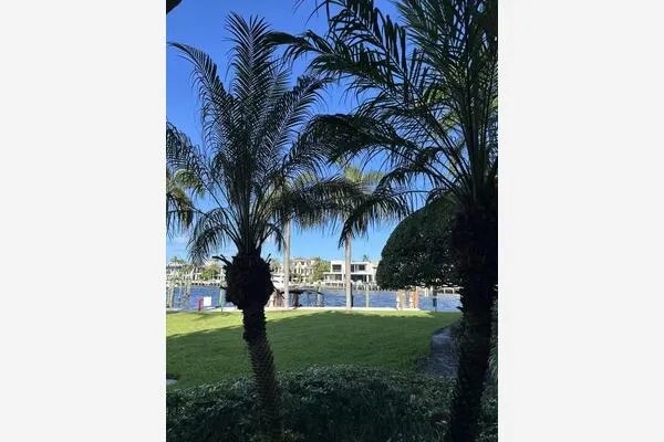 140 SE 5TH Avenue #151