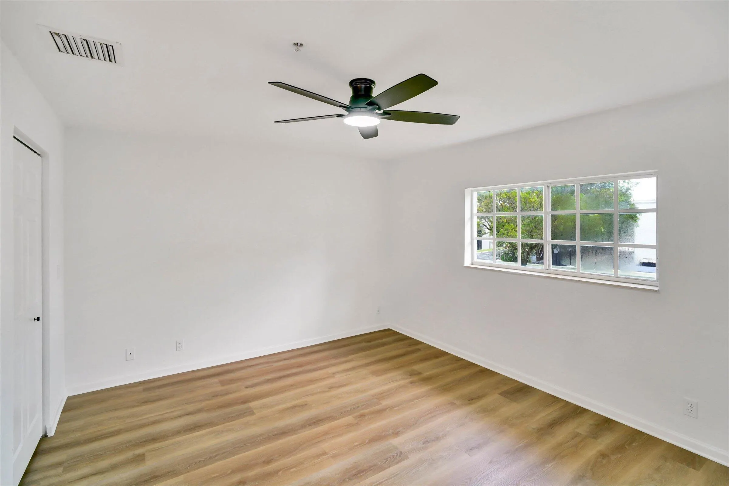 3495 NW 14TH Court