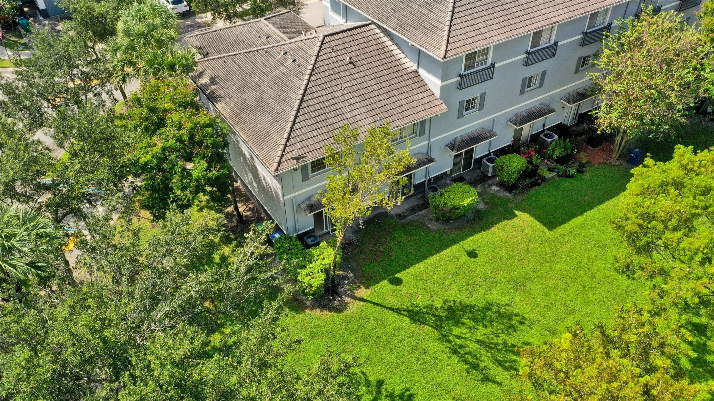 3495 NW 14TH Court