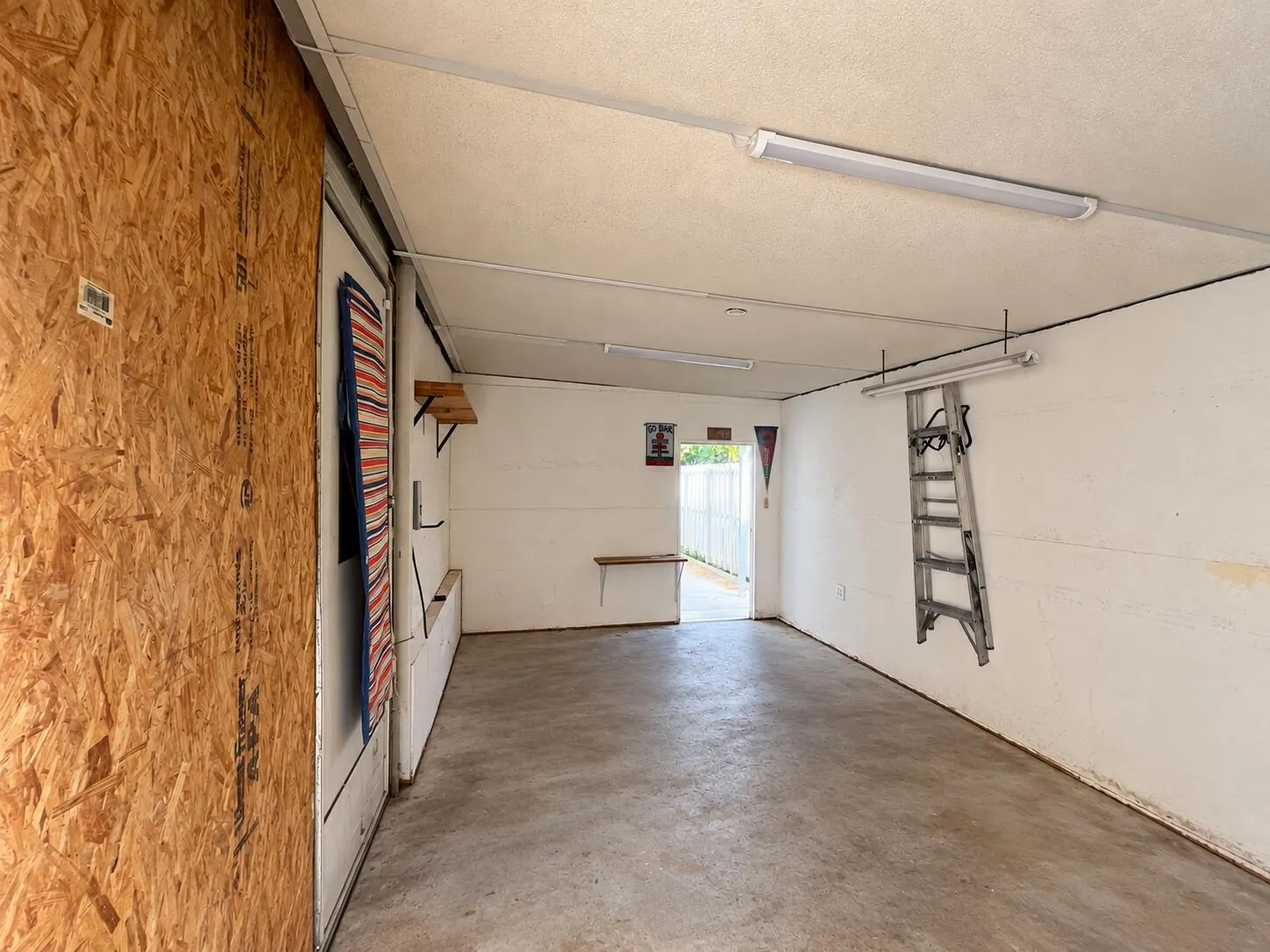 1641 SW 64TH Way