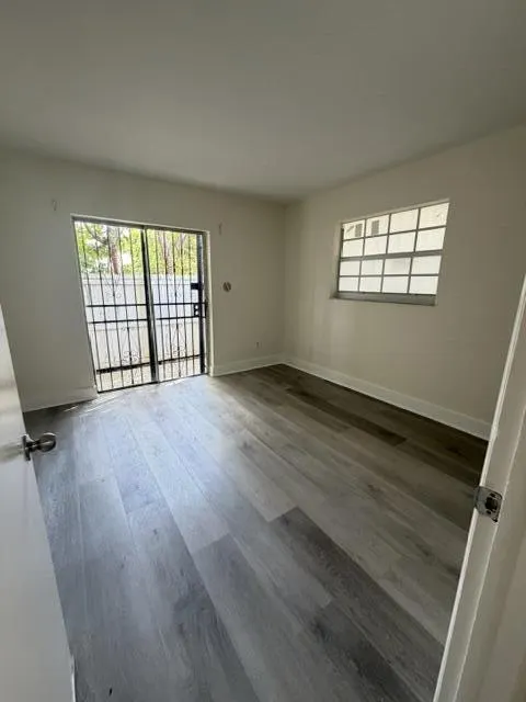 1052 NW 4TH Street #2