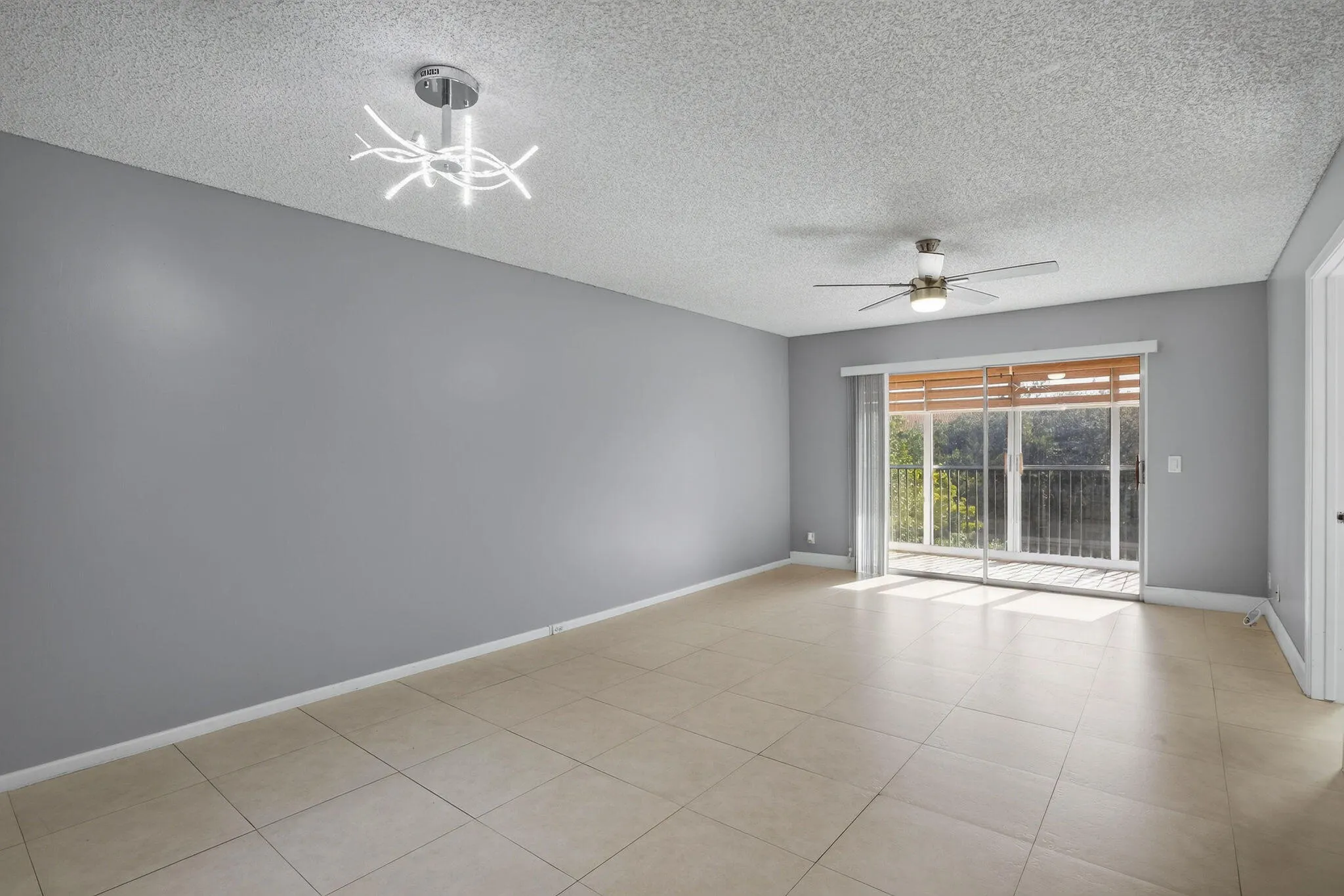 1251 SW 125TH Avenue #412T