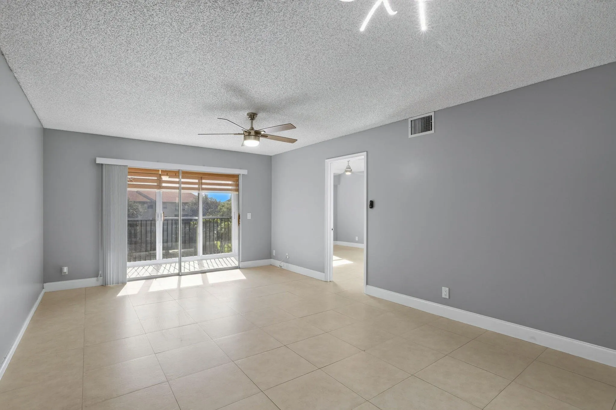 1251 SW 125TH Avenue #412T