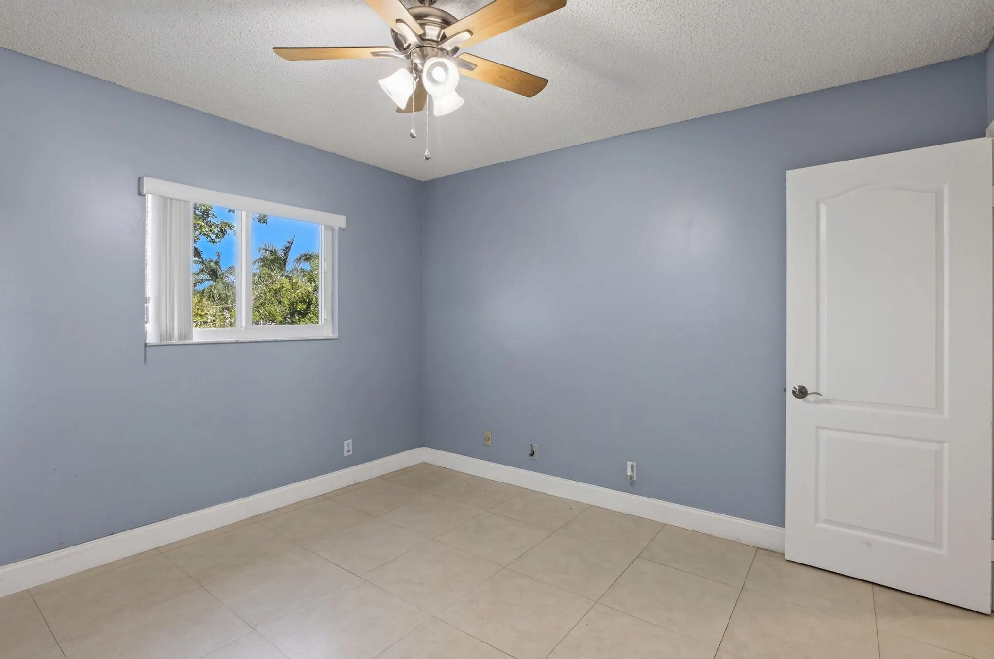 1251 SW 125TH Avenue #412T