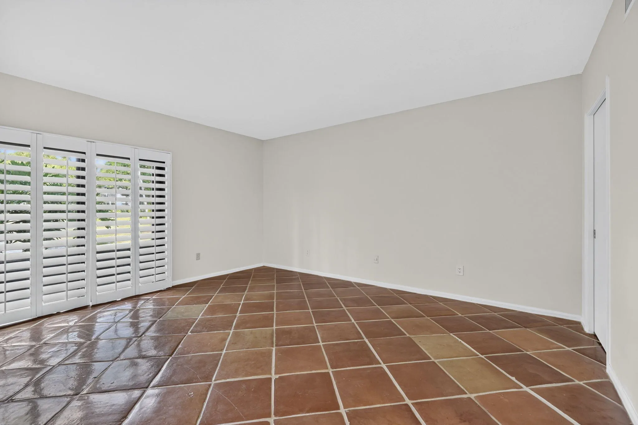 11863 Wimbledon Circle #416