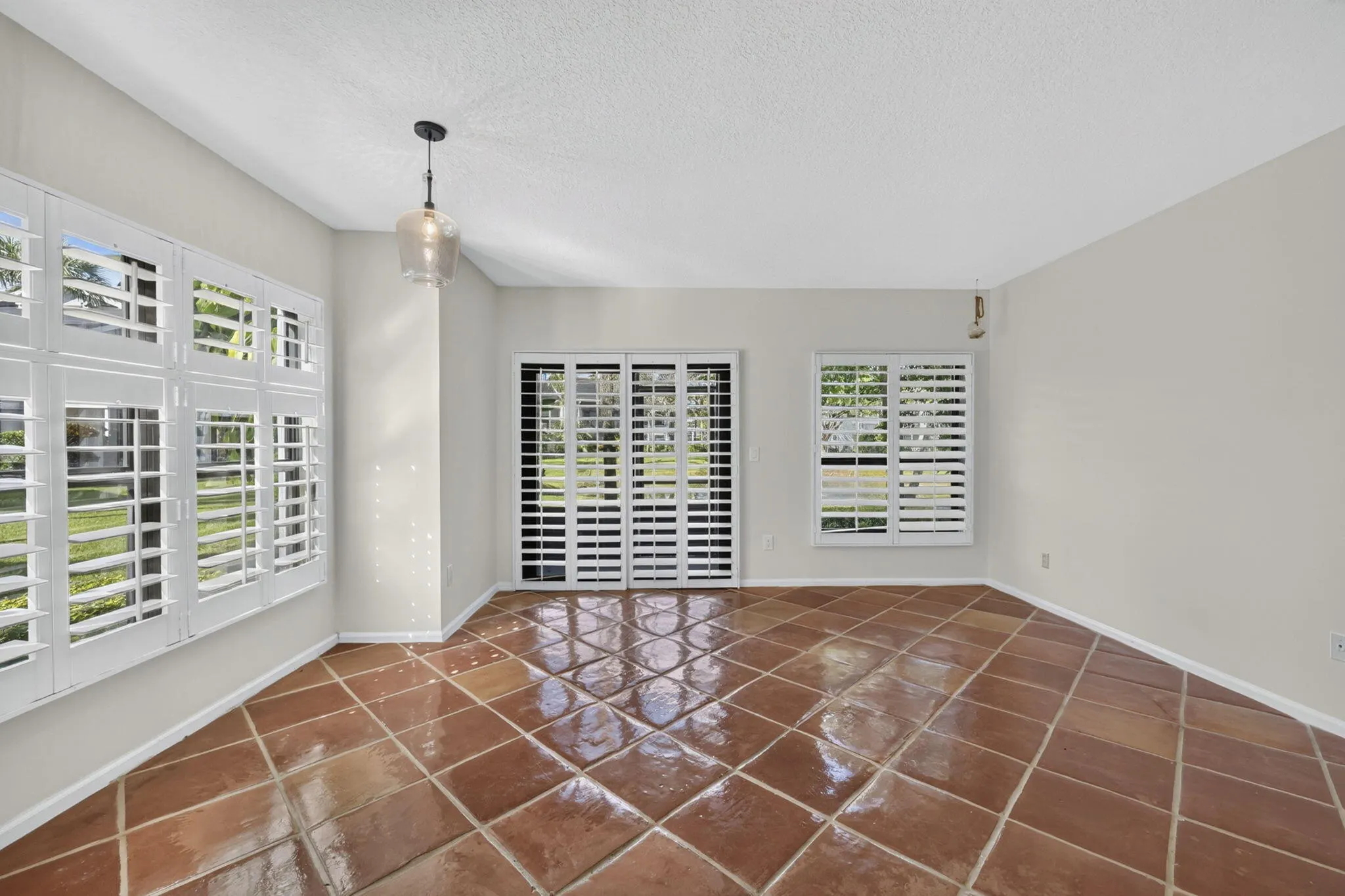 11863 Wimbledon Circle #416