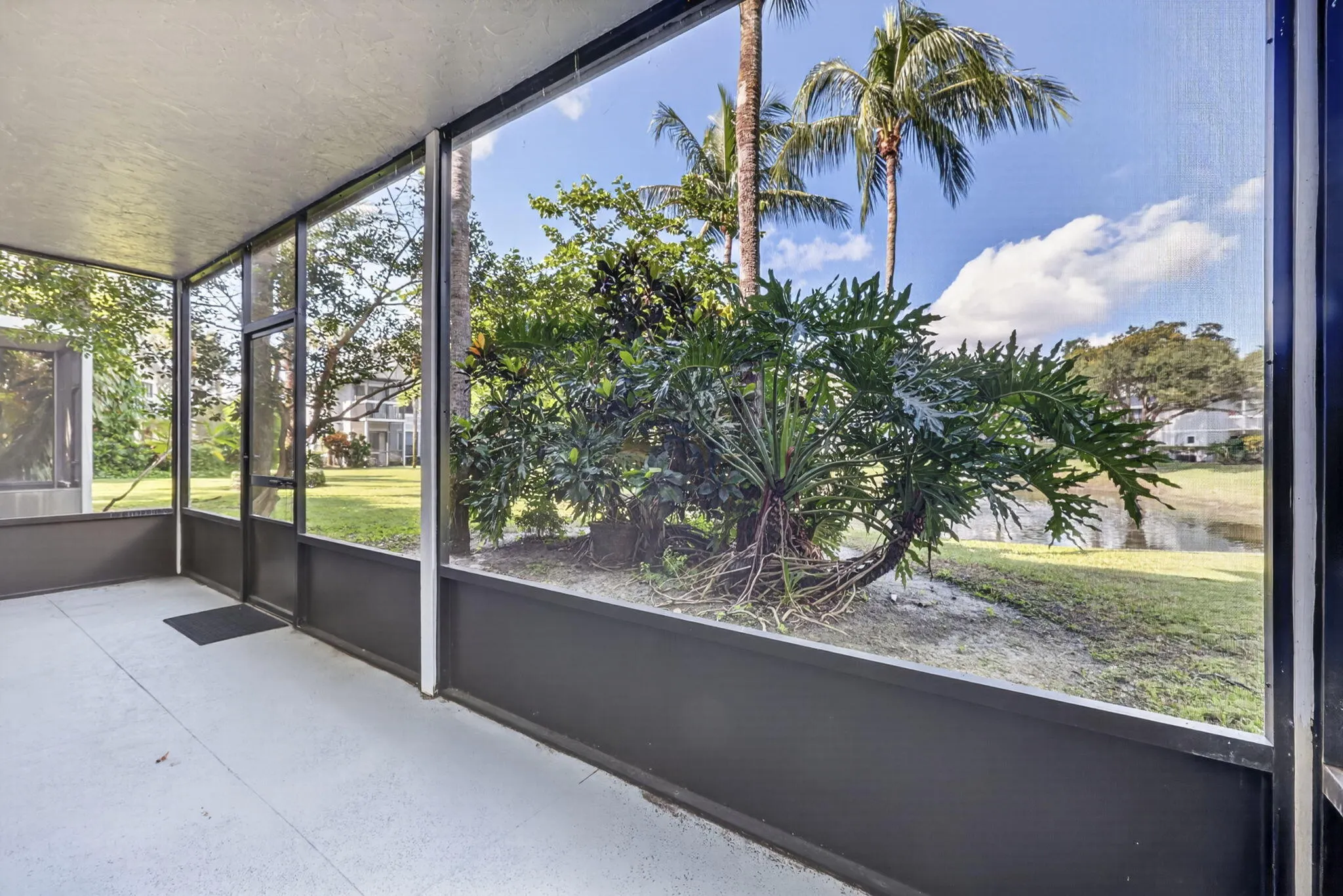 11863 Wimbledon Circle #416