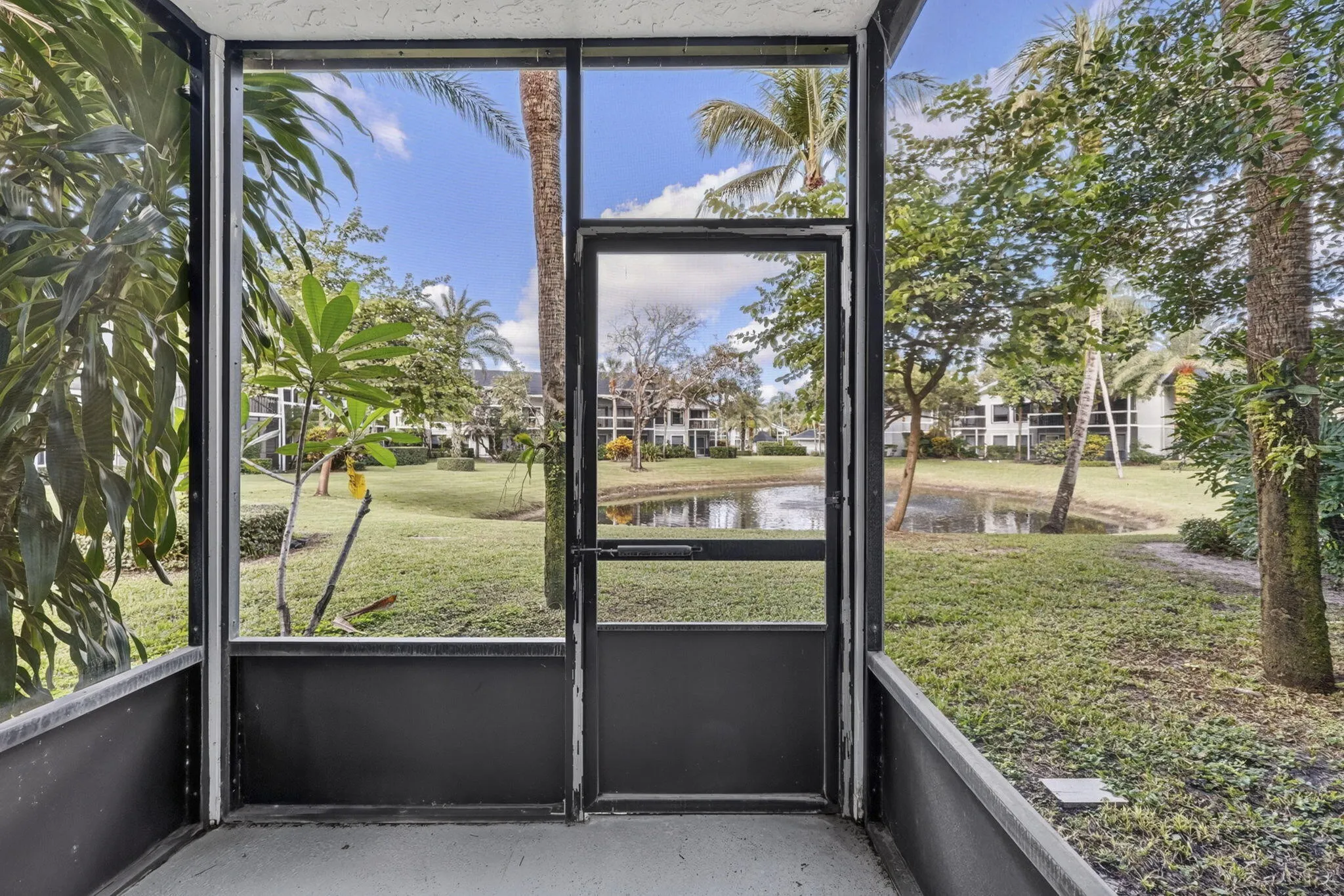 11863 Wimbledon Circle #416