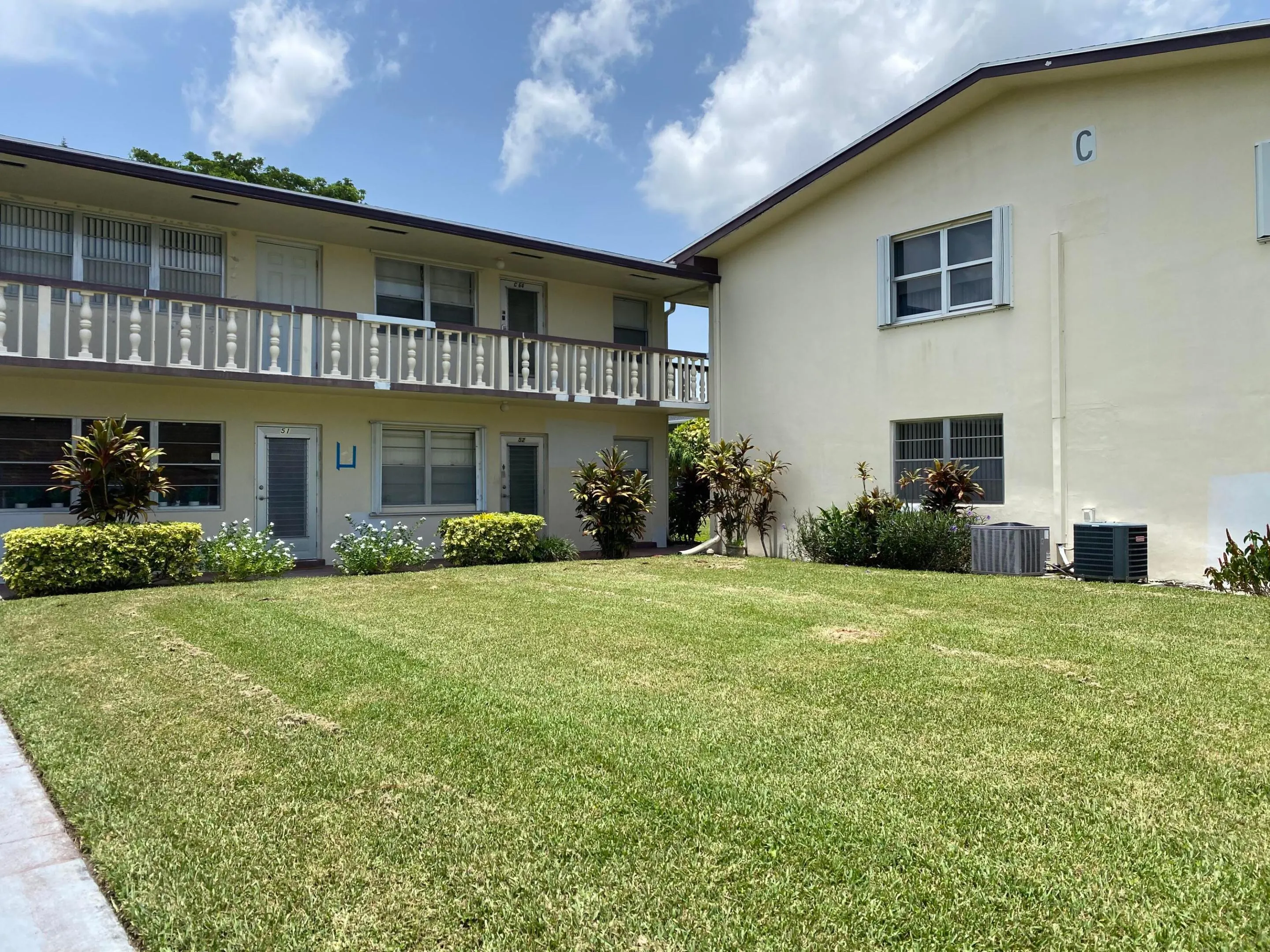 49 WALTHAM C