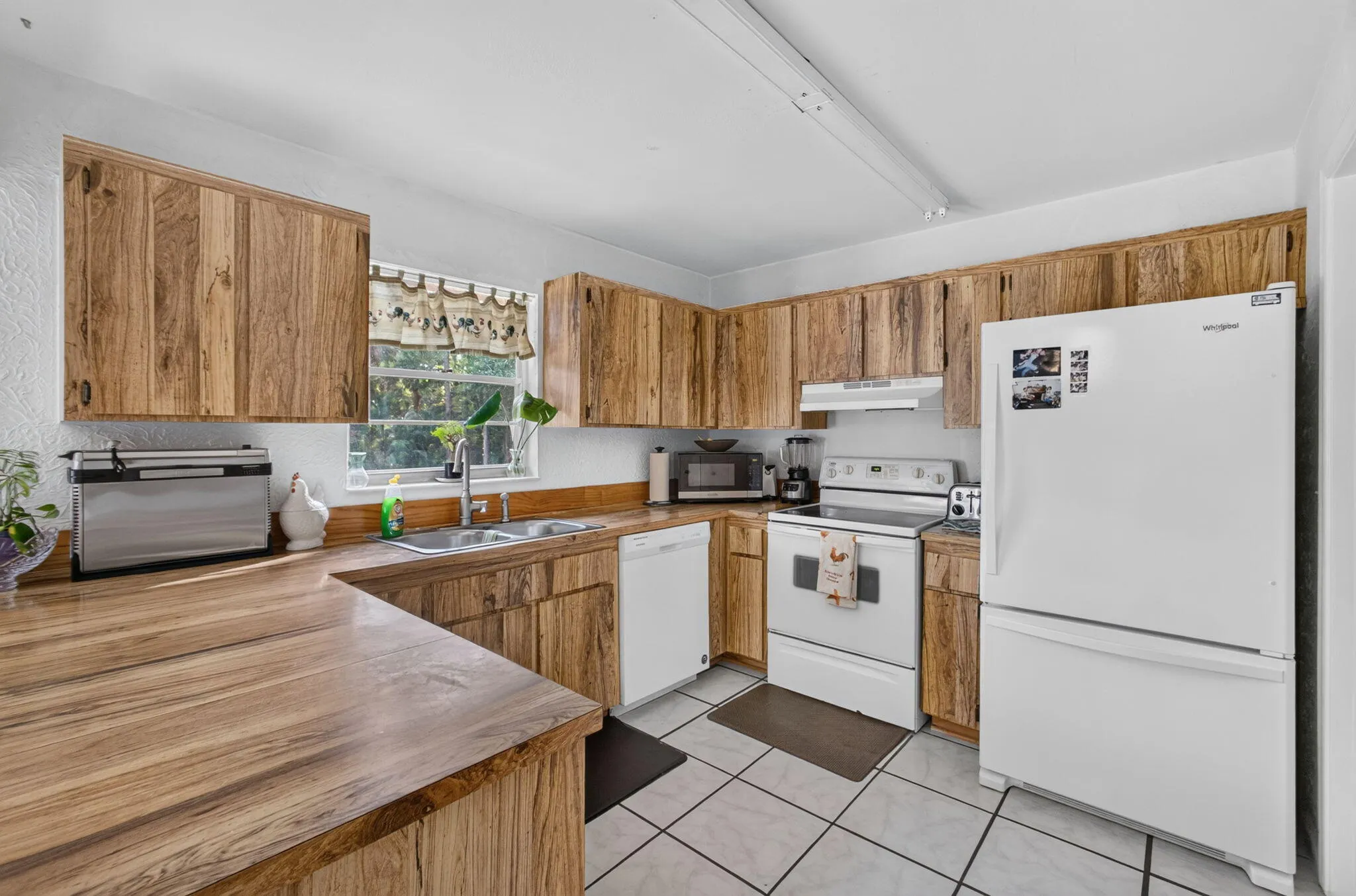 9242 166TH Way N