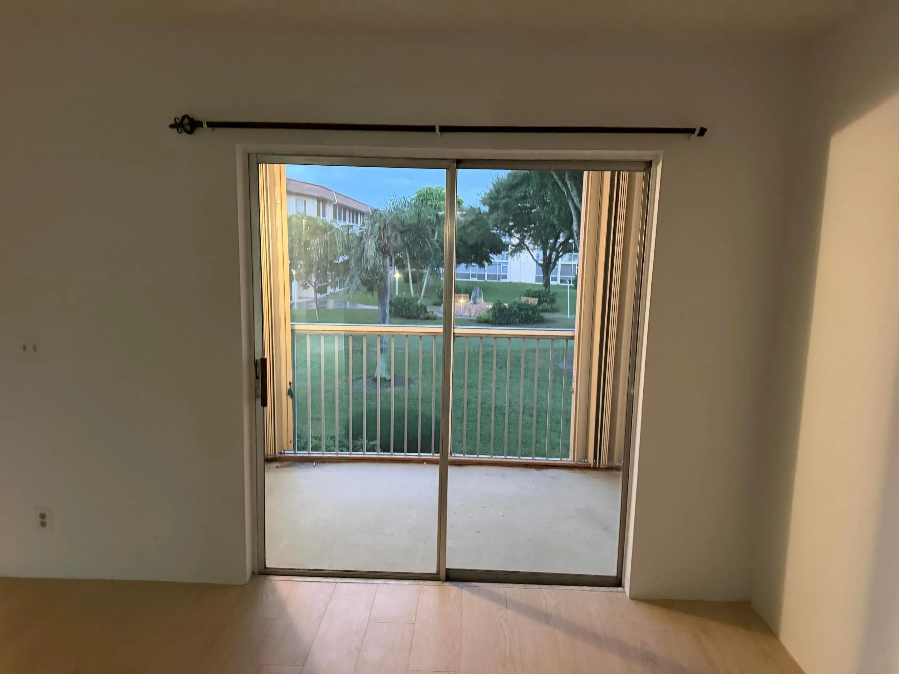 400 VILLAGE GREEN Circle W #205