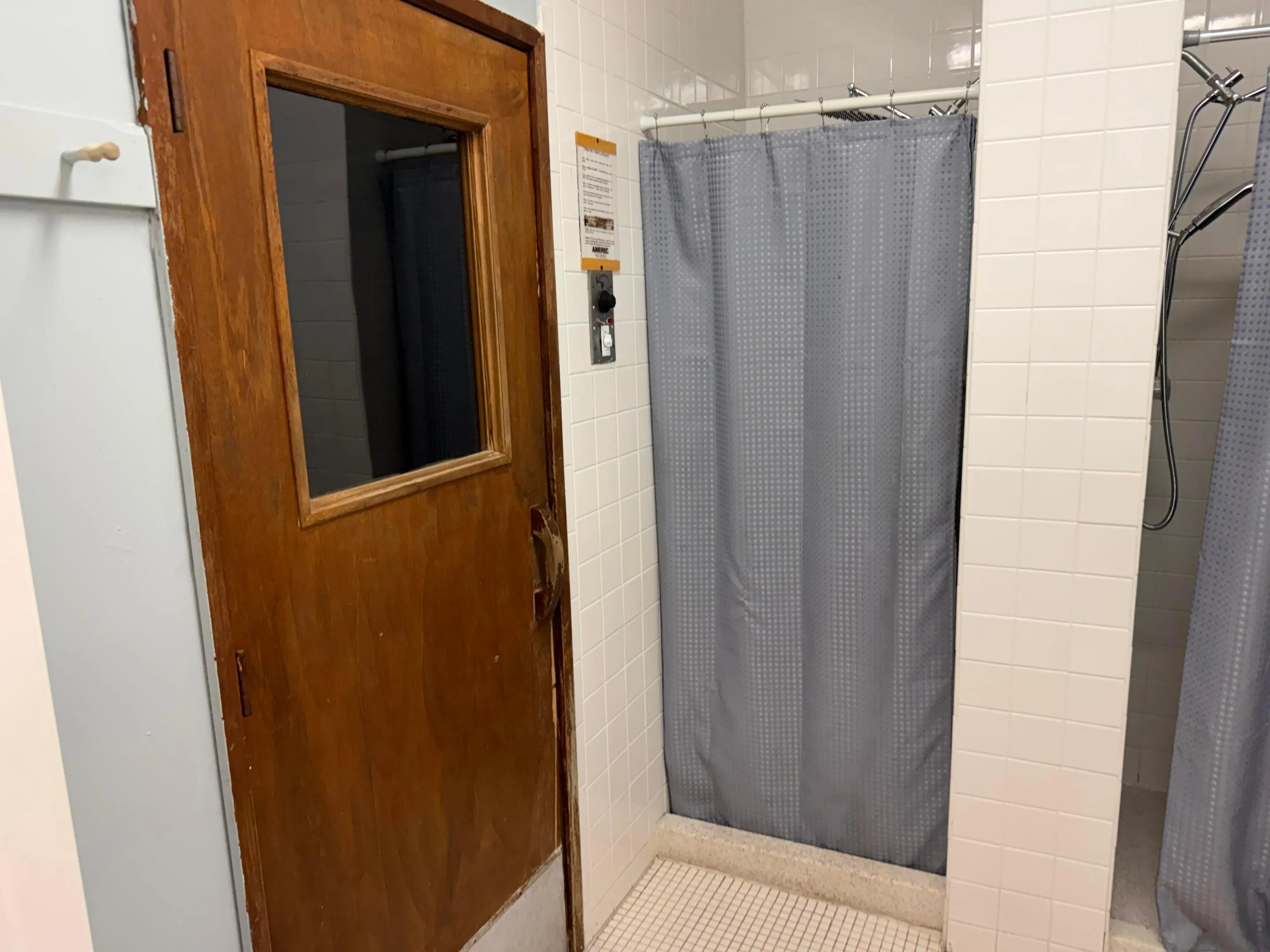 400 VILLAGE GREEN Circle W #205