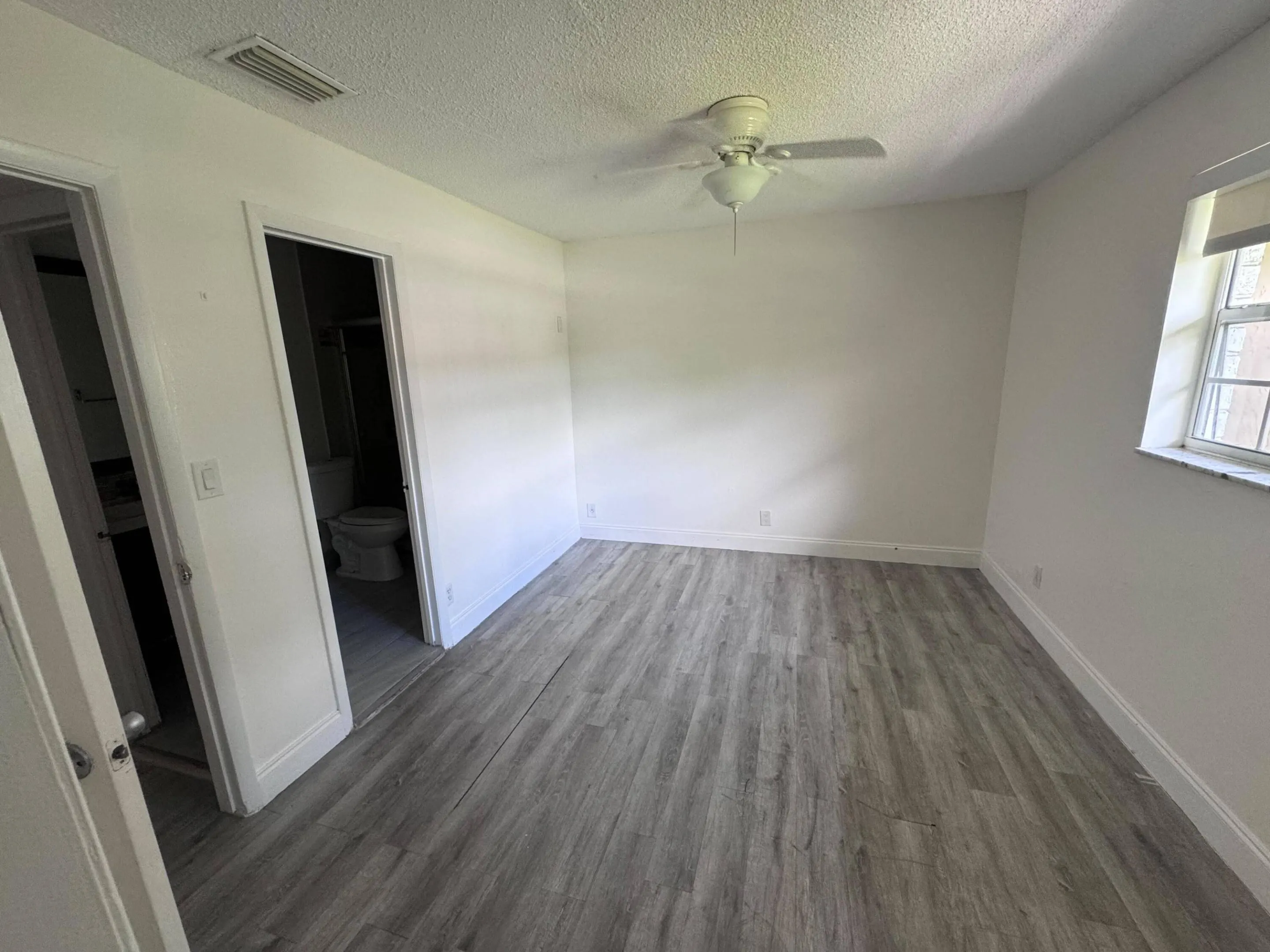 7918 KIMBERLY Boulevard #304