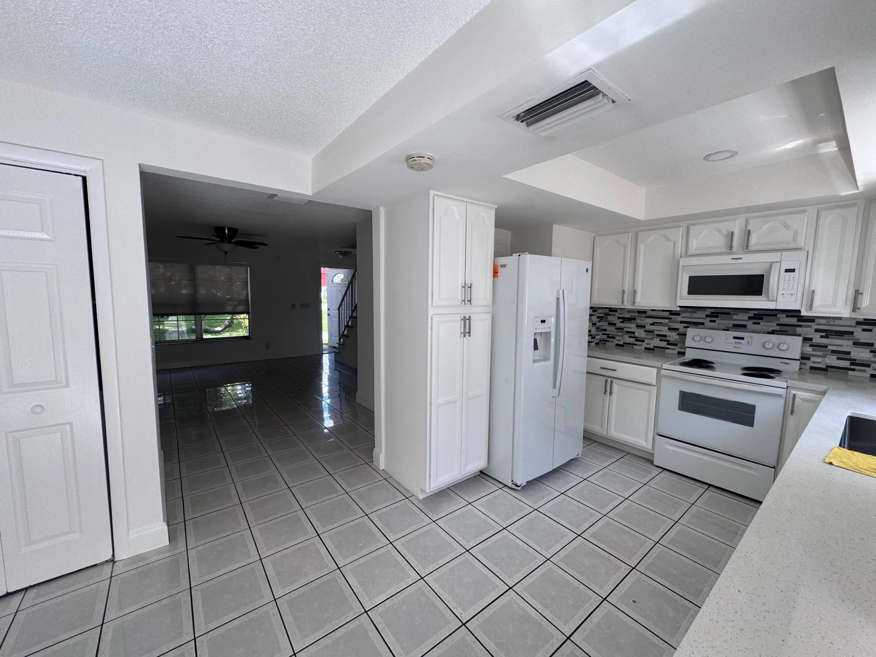 7918 KIMBERLY Boulevard #304