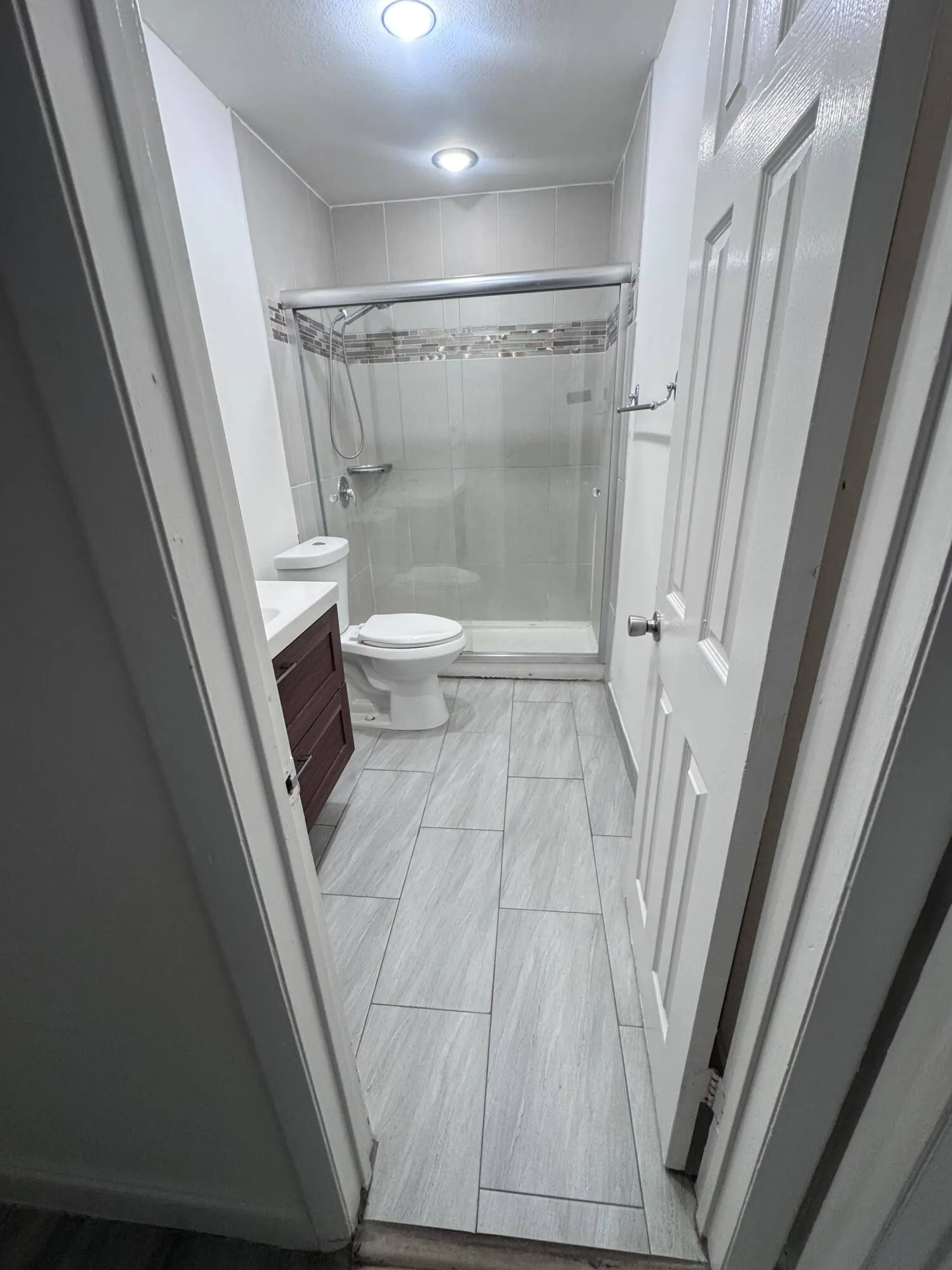 7918 KIMBERLY Boulevard #304