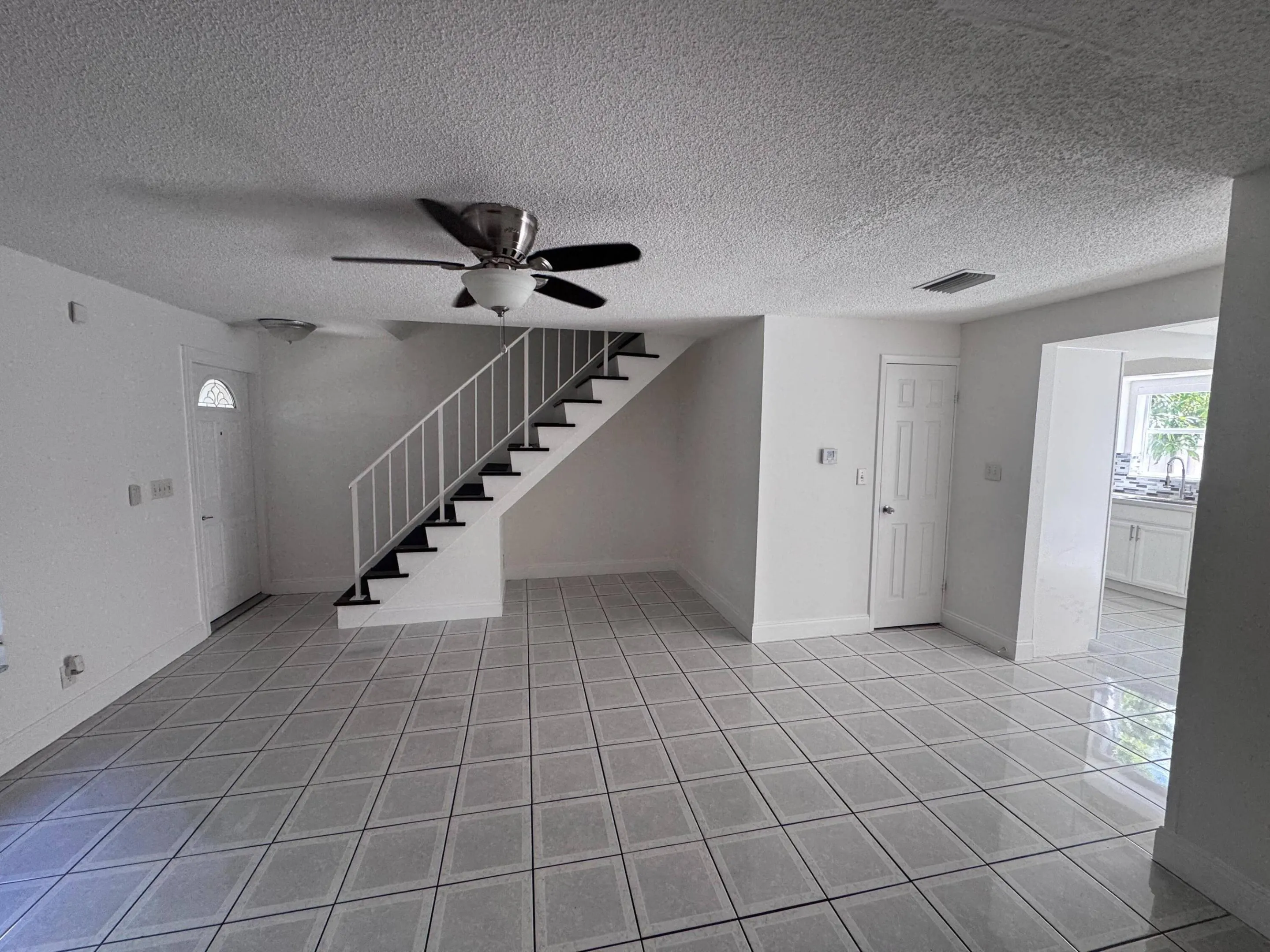 7918 KIMBERLY Boulevard #304