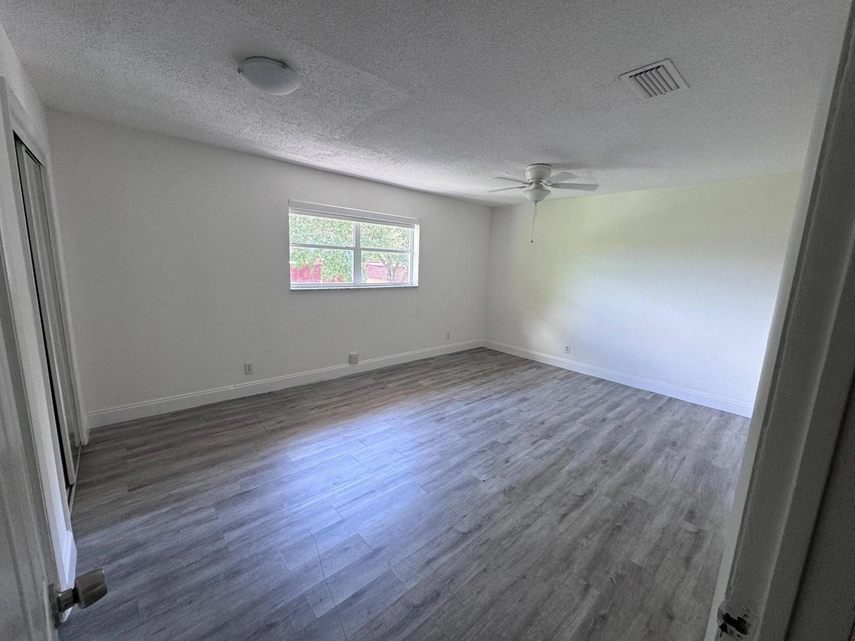 7918 KIMBERLY Boulevard #304