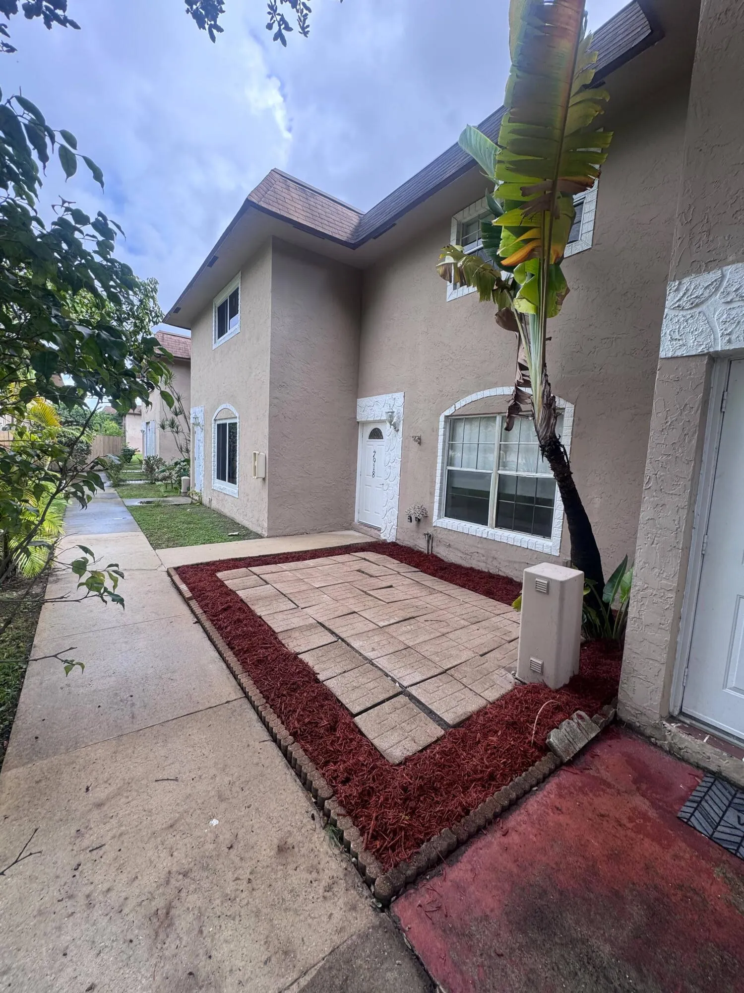 7918 KIMBERLY Boulevard #304