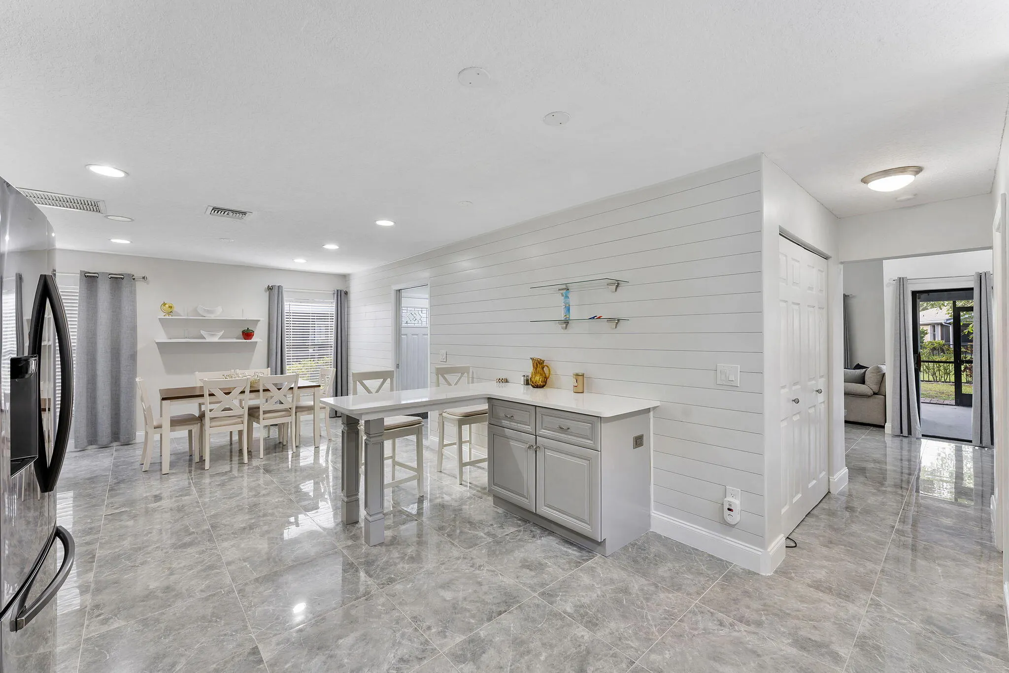 8103 COVINGTON Court