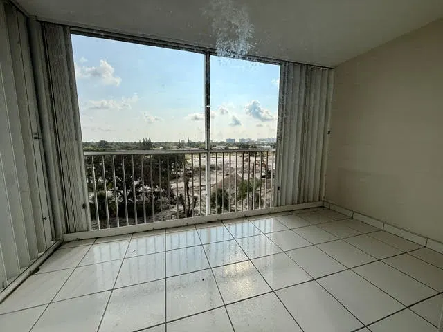 5700 NW 2nd Avenue N #608